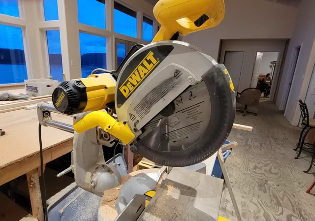 Dewalt dw708 miter saw dust collection fitting