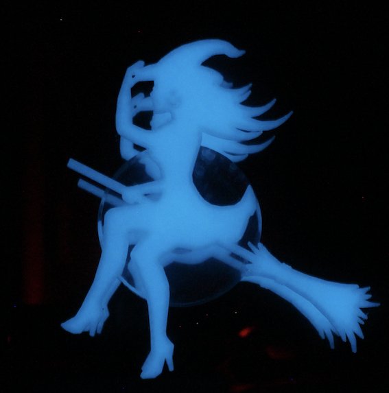 Sorcière phosphorescente (Phosphorescent witch)