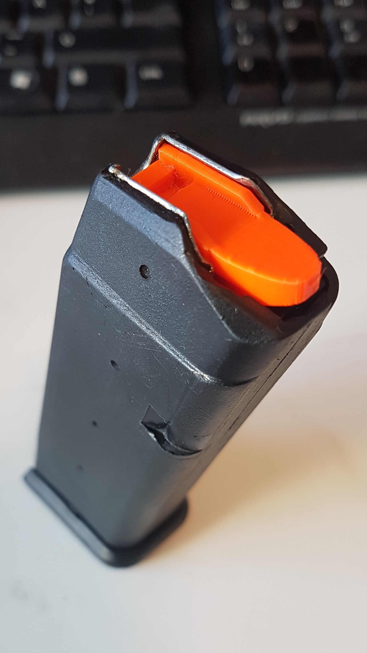 Slide lock negator
