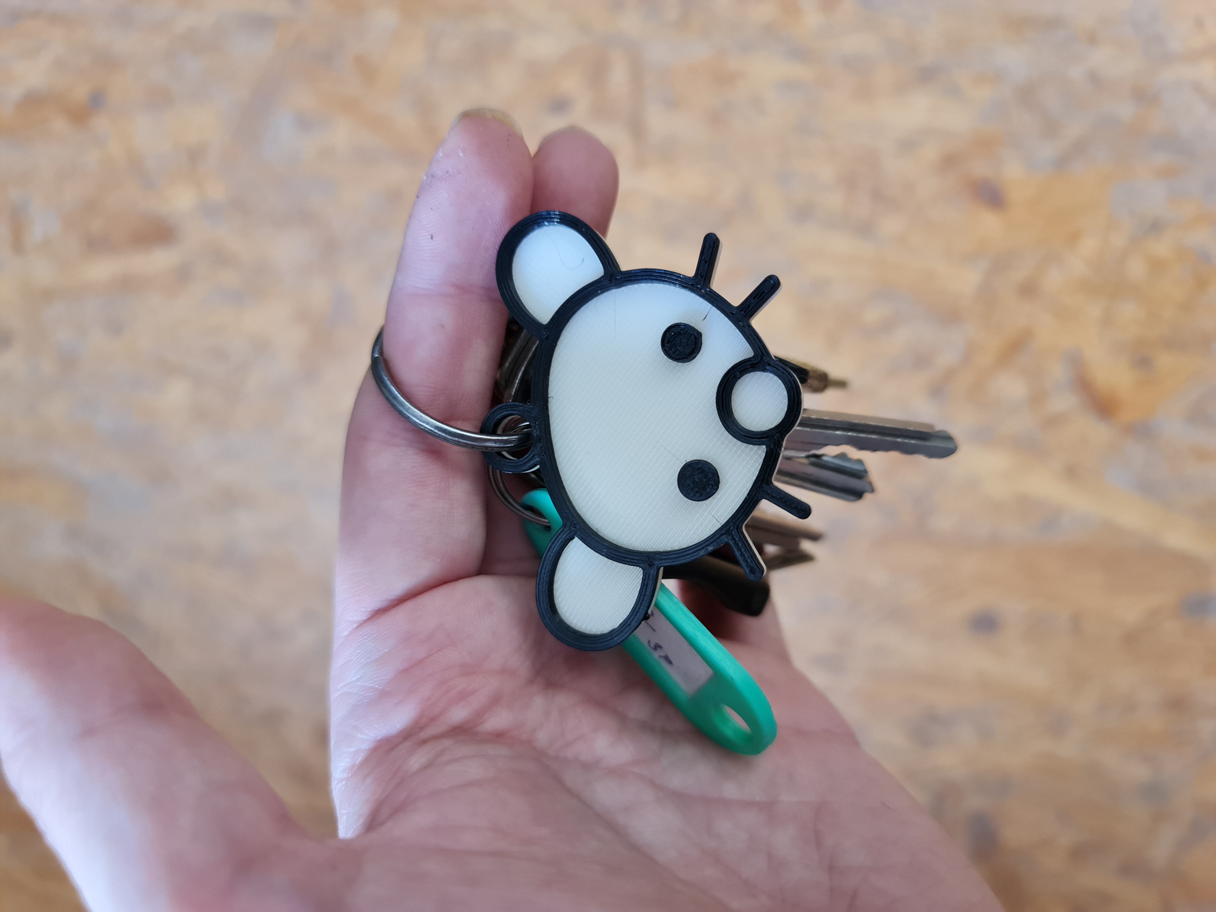 Lemmy logo (mouse) keychain