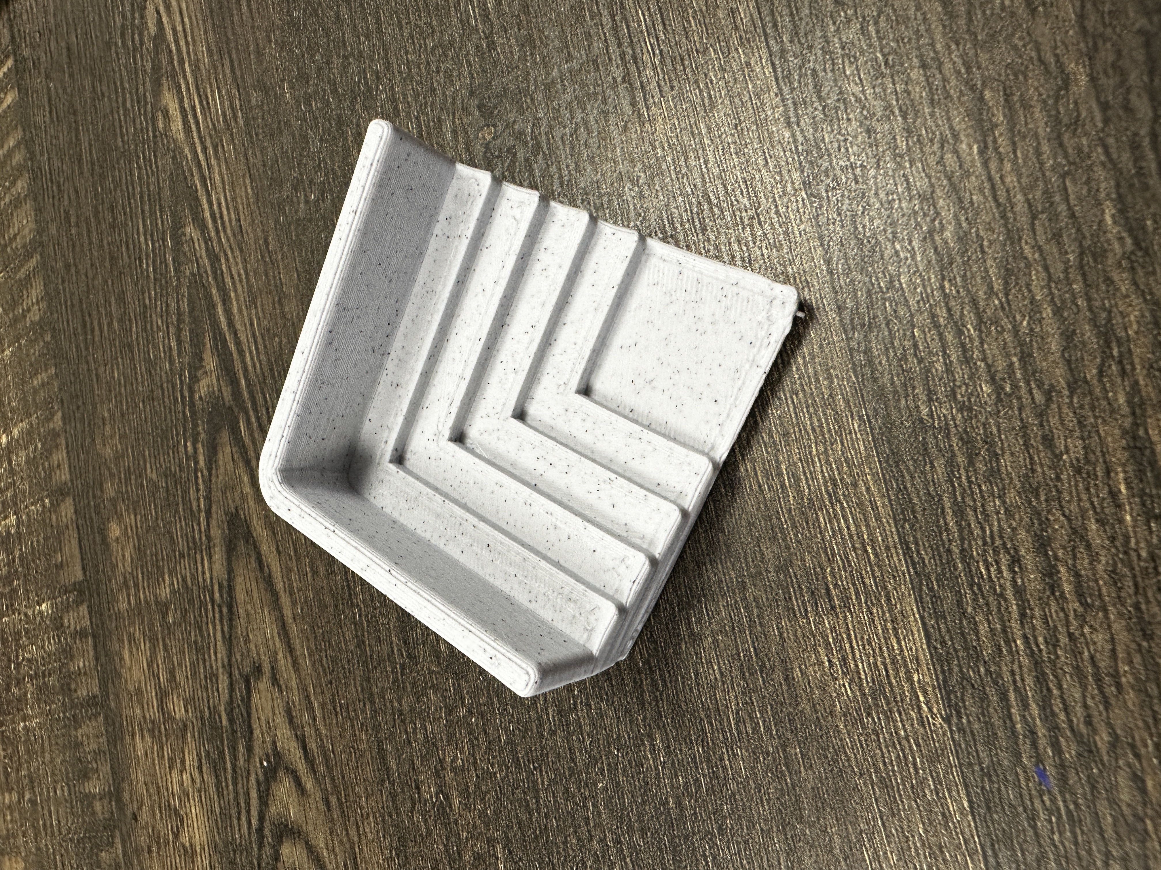 Desk Leveler