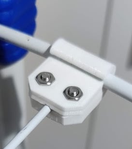 Clip to repair a 5mm wire rack