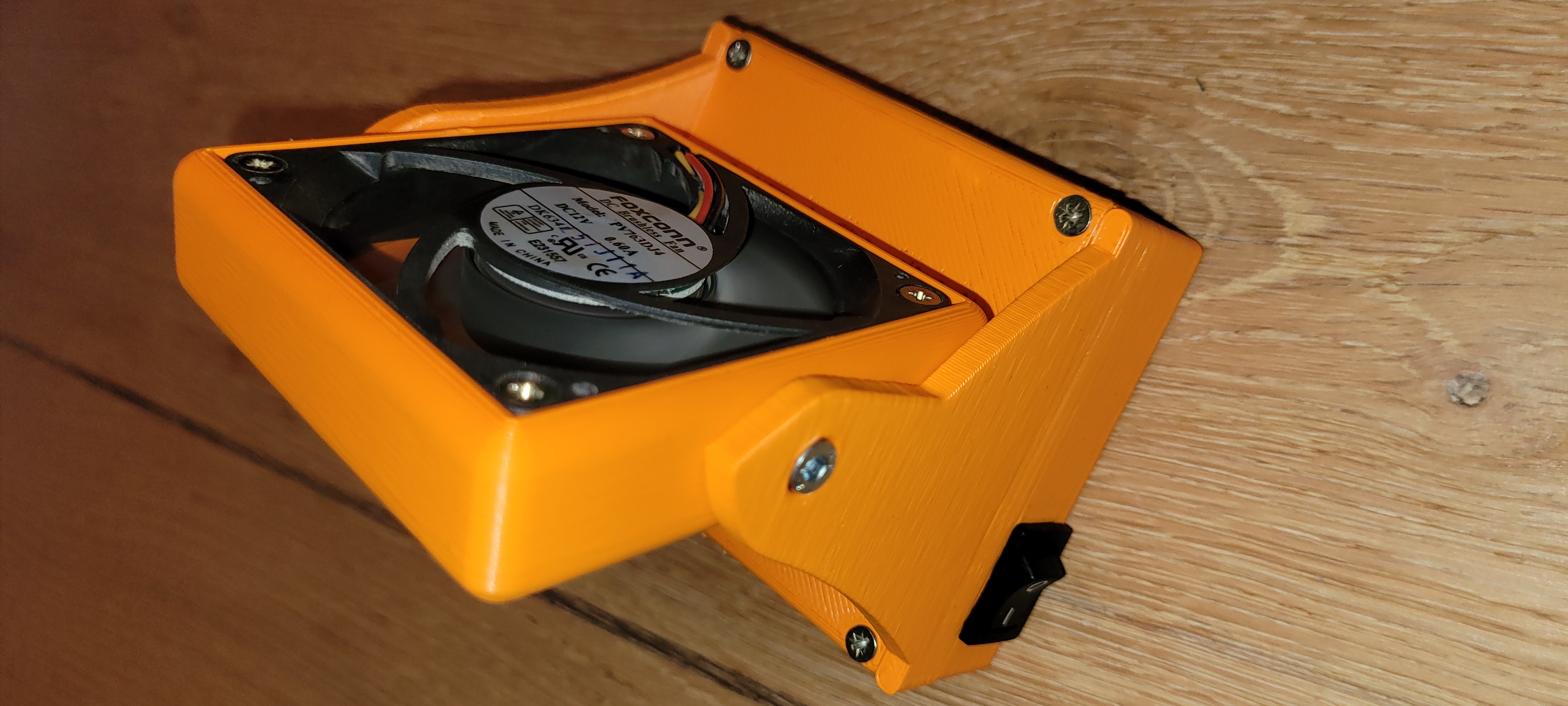 Desk Fan 70mm / Tischventilator 70mm