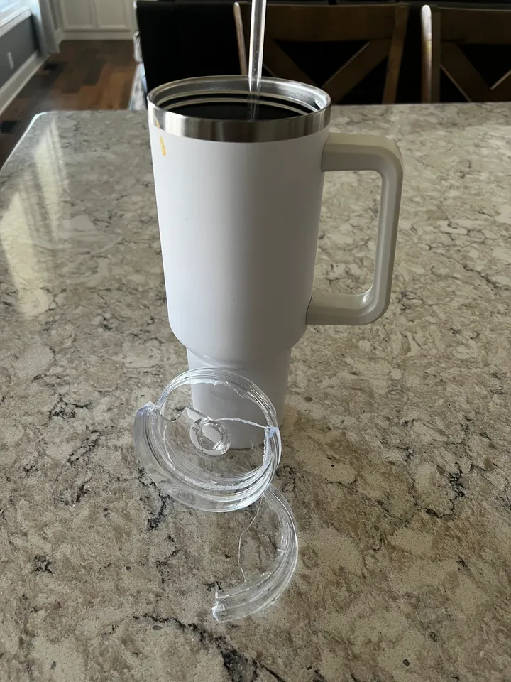 Replacement lid for 40oz Stanley The Quencher Tumbler by jayh99