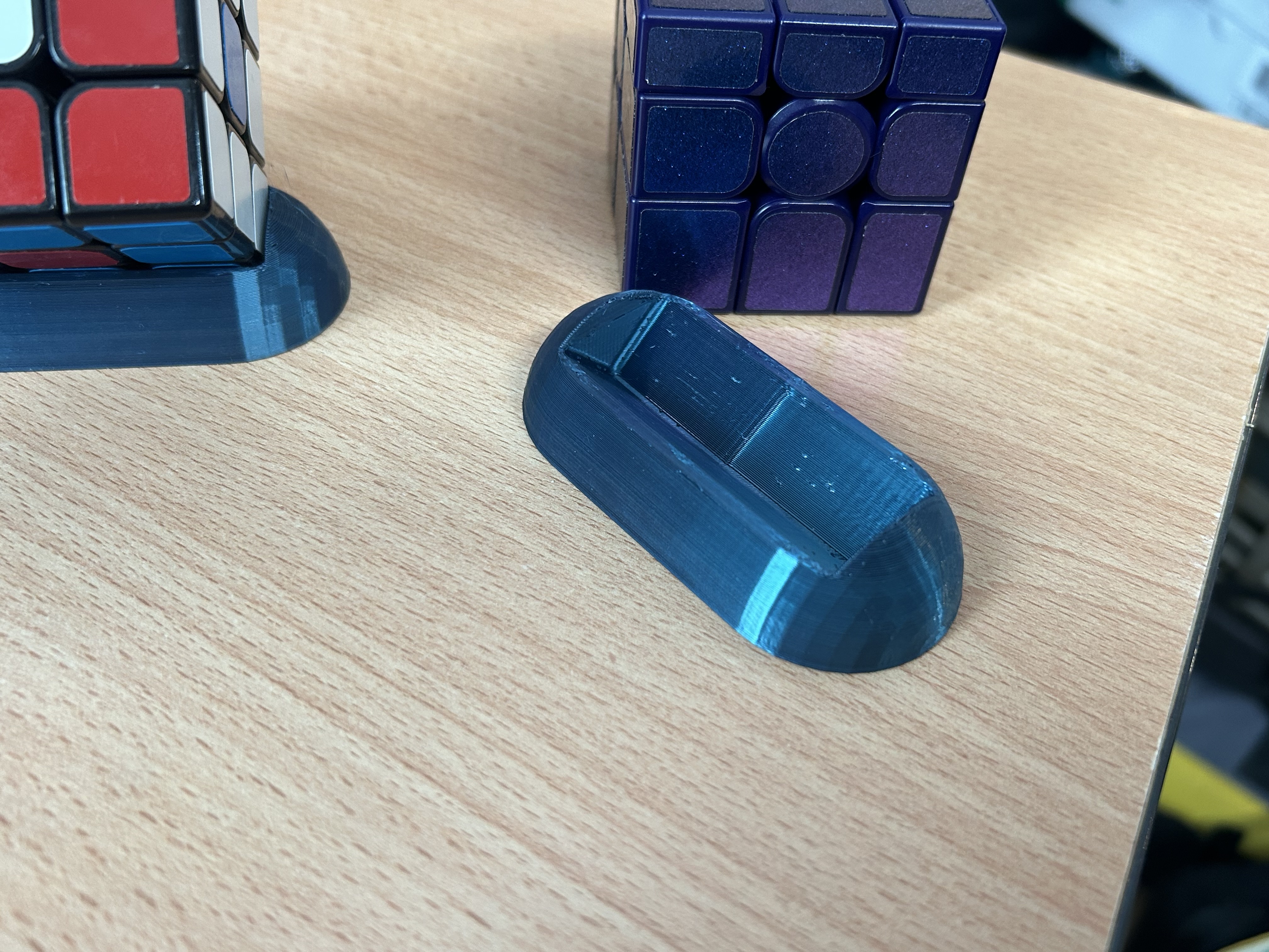 Rubiks Display Stand On-edge Presenting