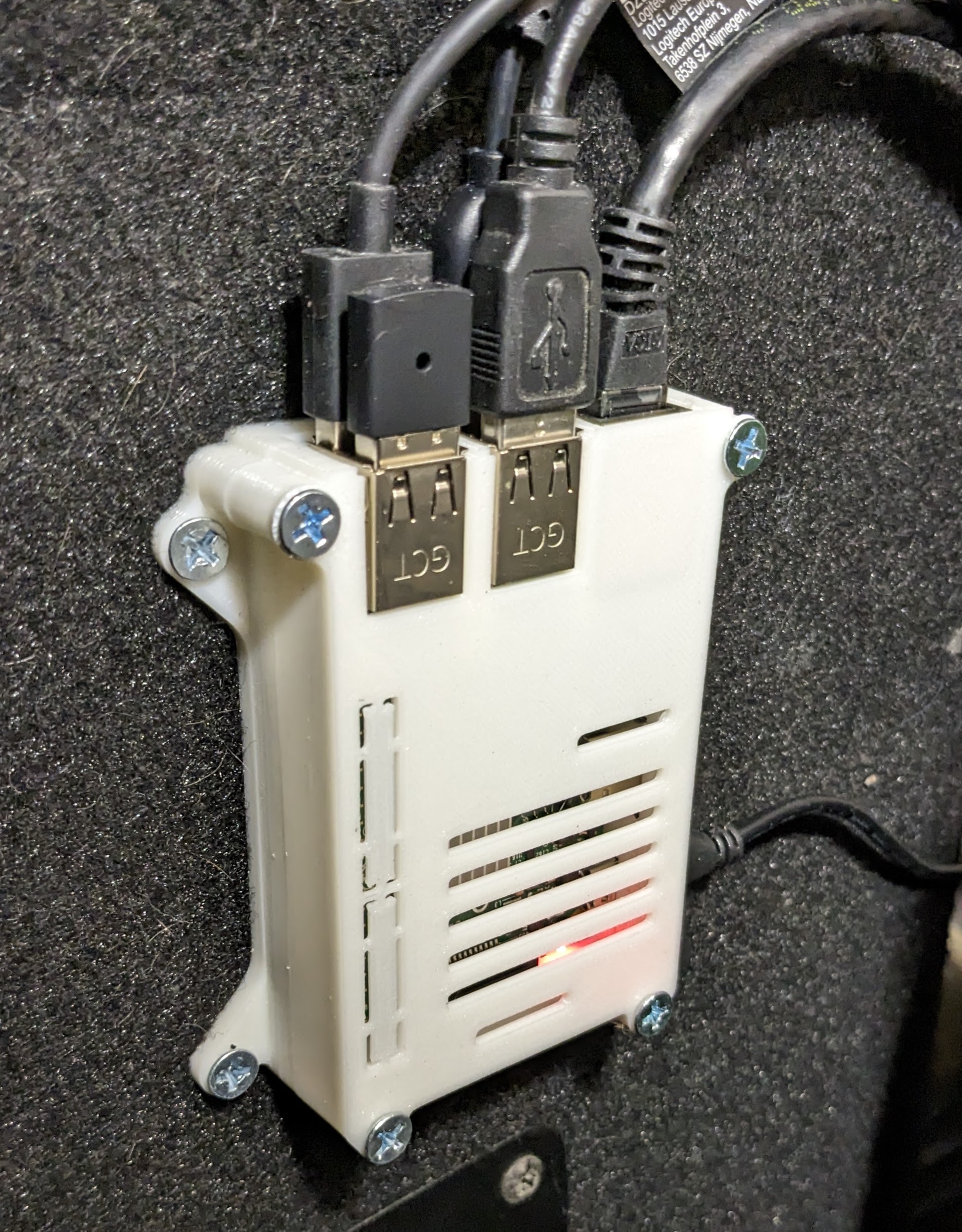 Raspberry Pi 3 B B Pi 2 B And Pi 1 B Case With 75mm VESA Mount raspberry-pi-3-b-b-pi-2-b-and-pi-1-b-case-with-75mm-vesa-mount