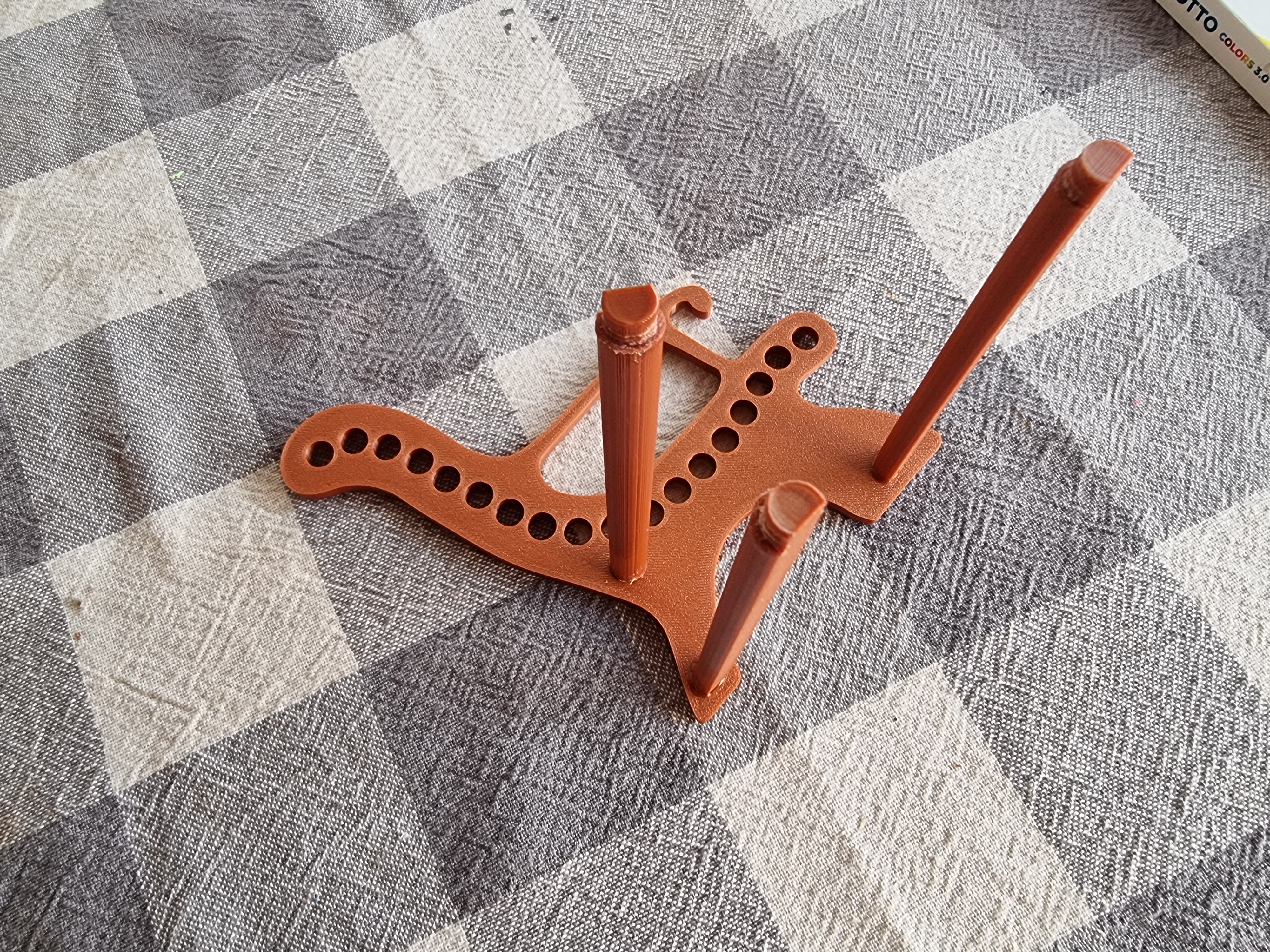Miniatura 2 do modelo 3D Pencil Bench