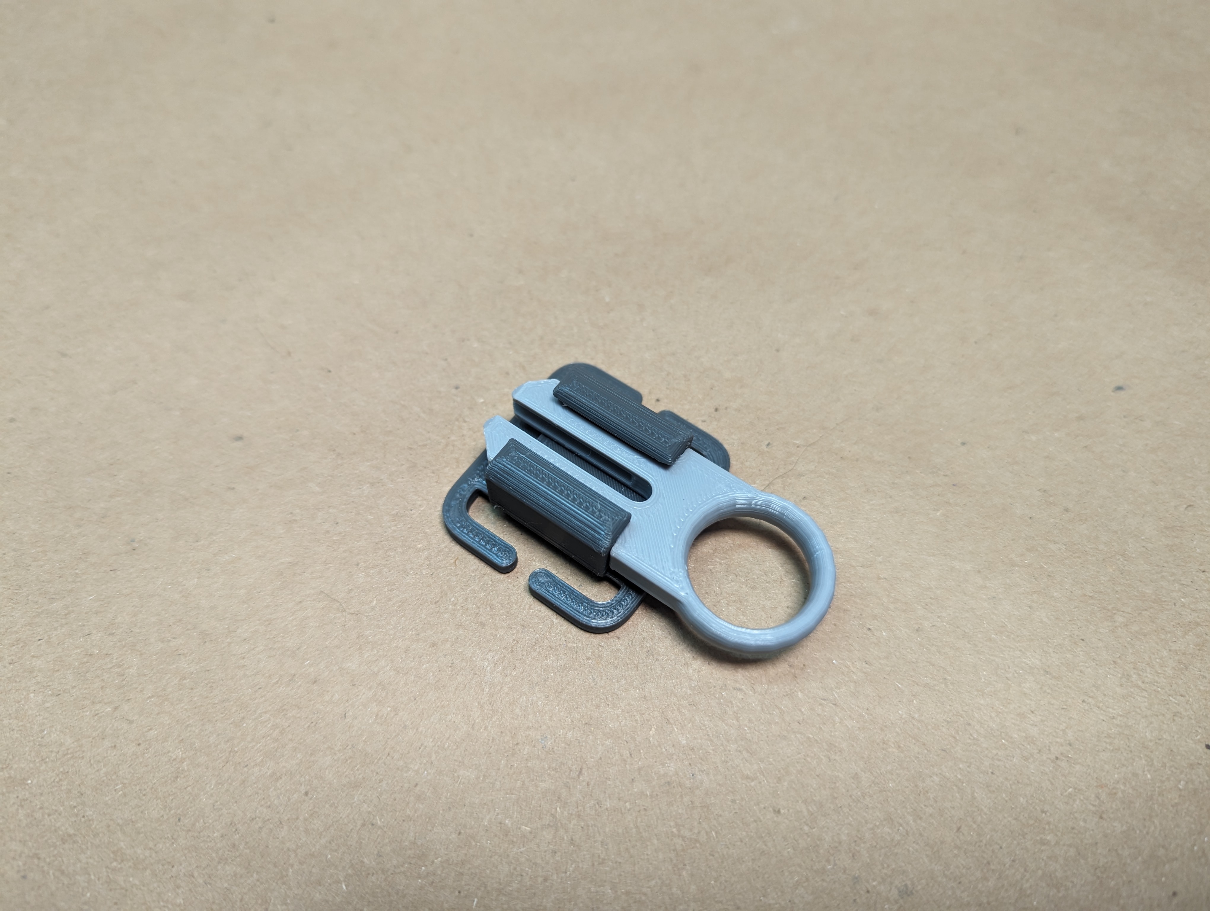 QUICK-CLIP : Booster Pack No. 4 (4-Way Buckles & Belt Loop) by Taylor, Download free STL model