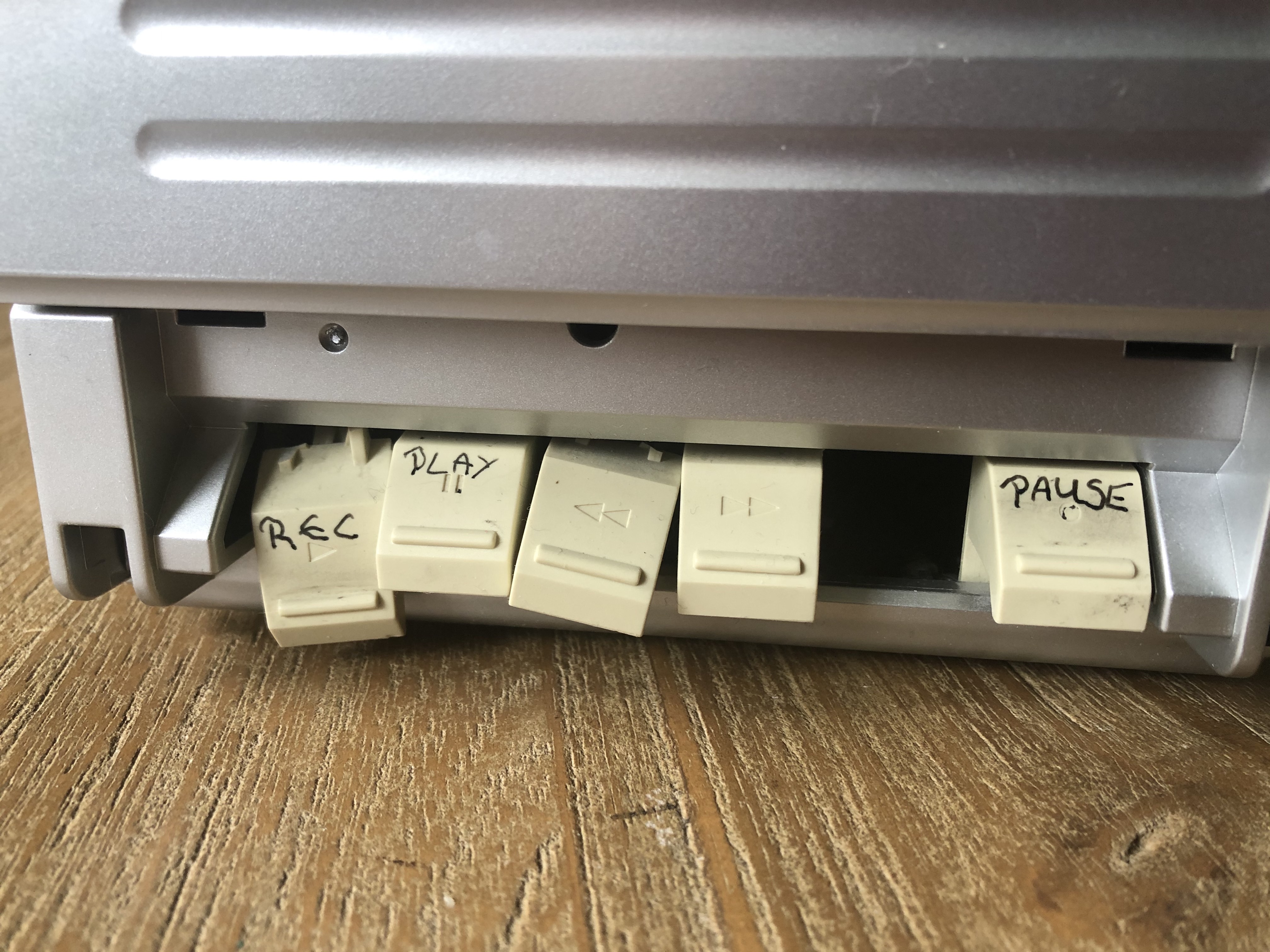 Tape Deck Buttons GRUNDIG by Armalyte Download free STL model