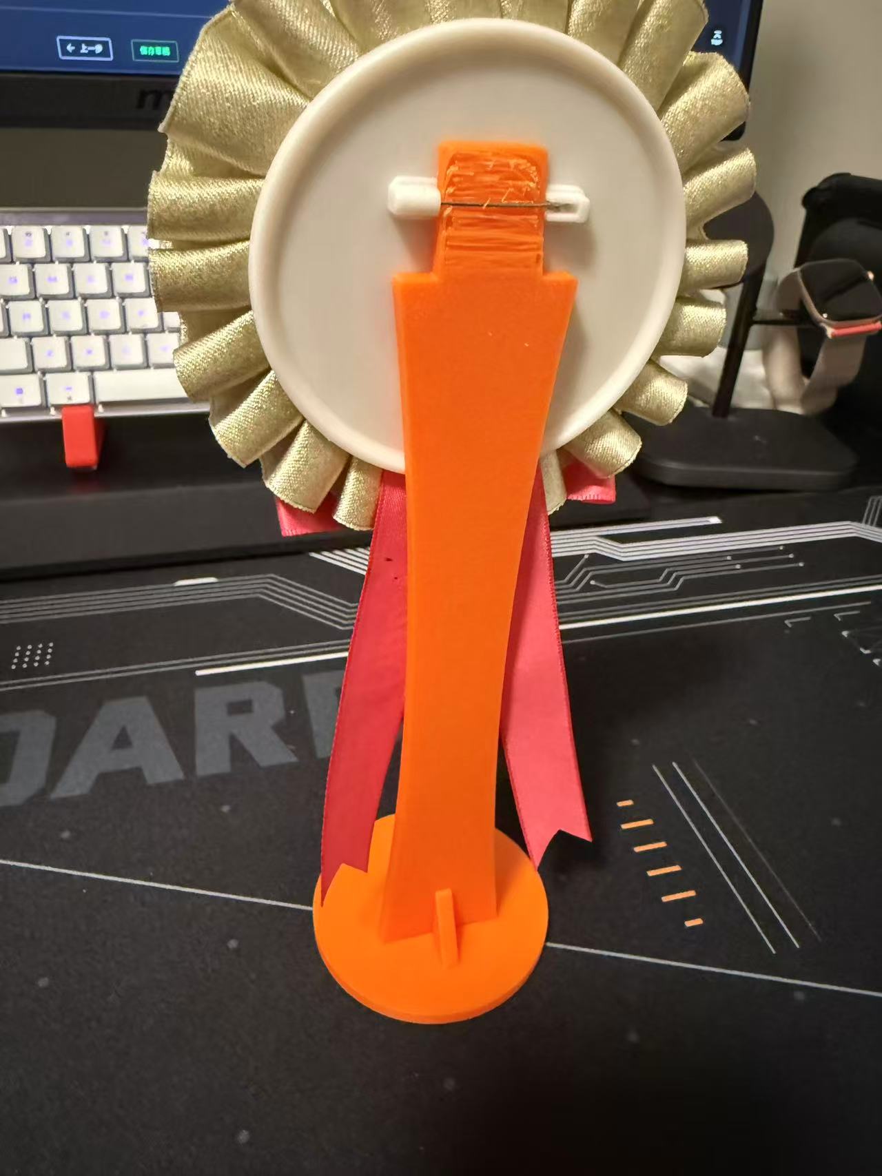 Miniatura 5 do modelo 3D Keychain Stand
