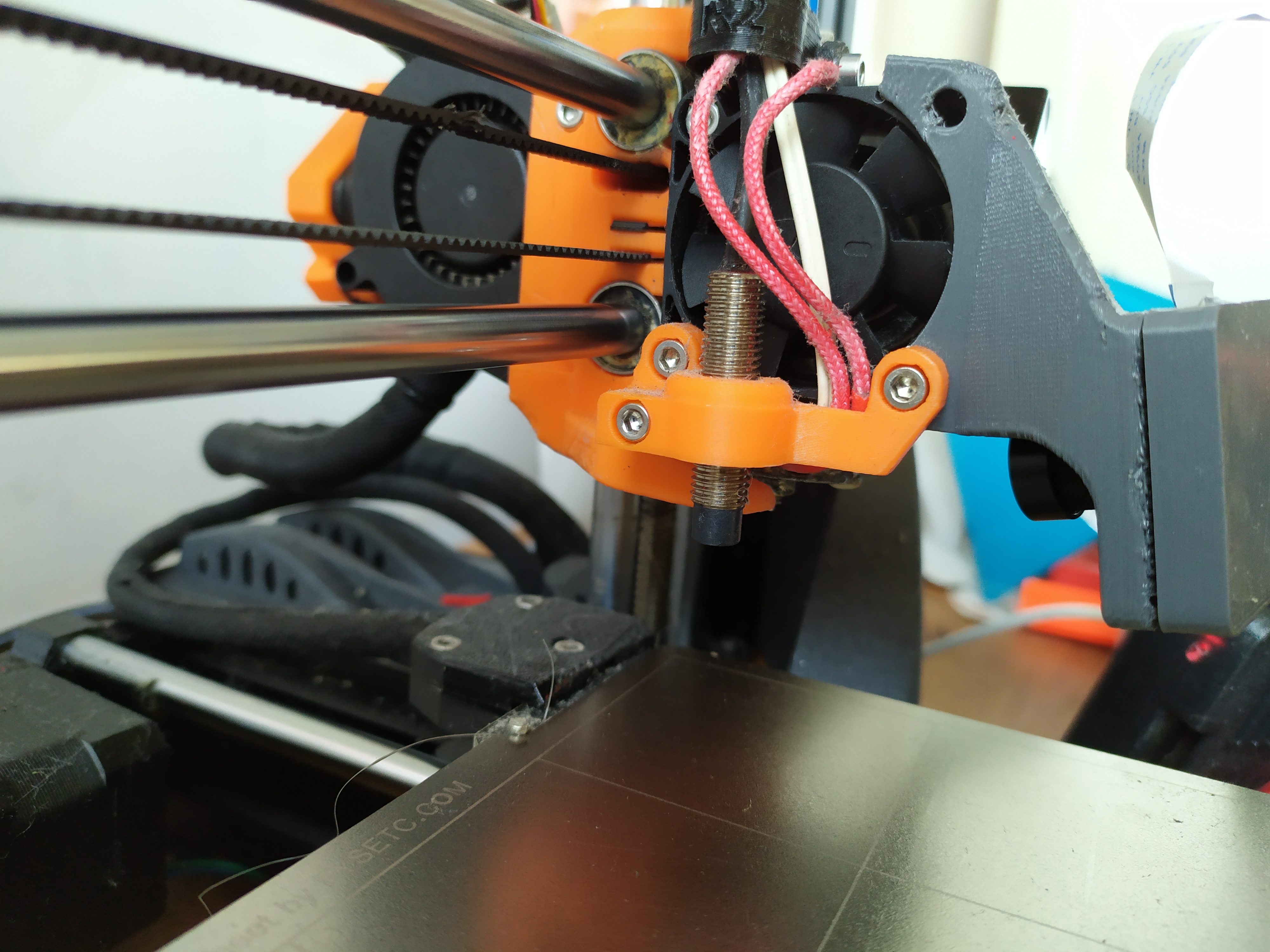 Prusa Mini Raspberry Pi Camera Holder (nozzle closeup view)
