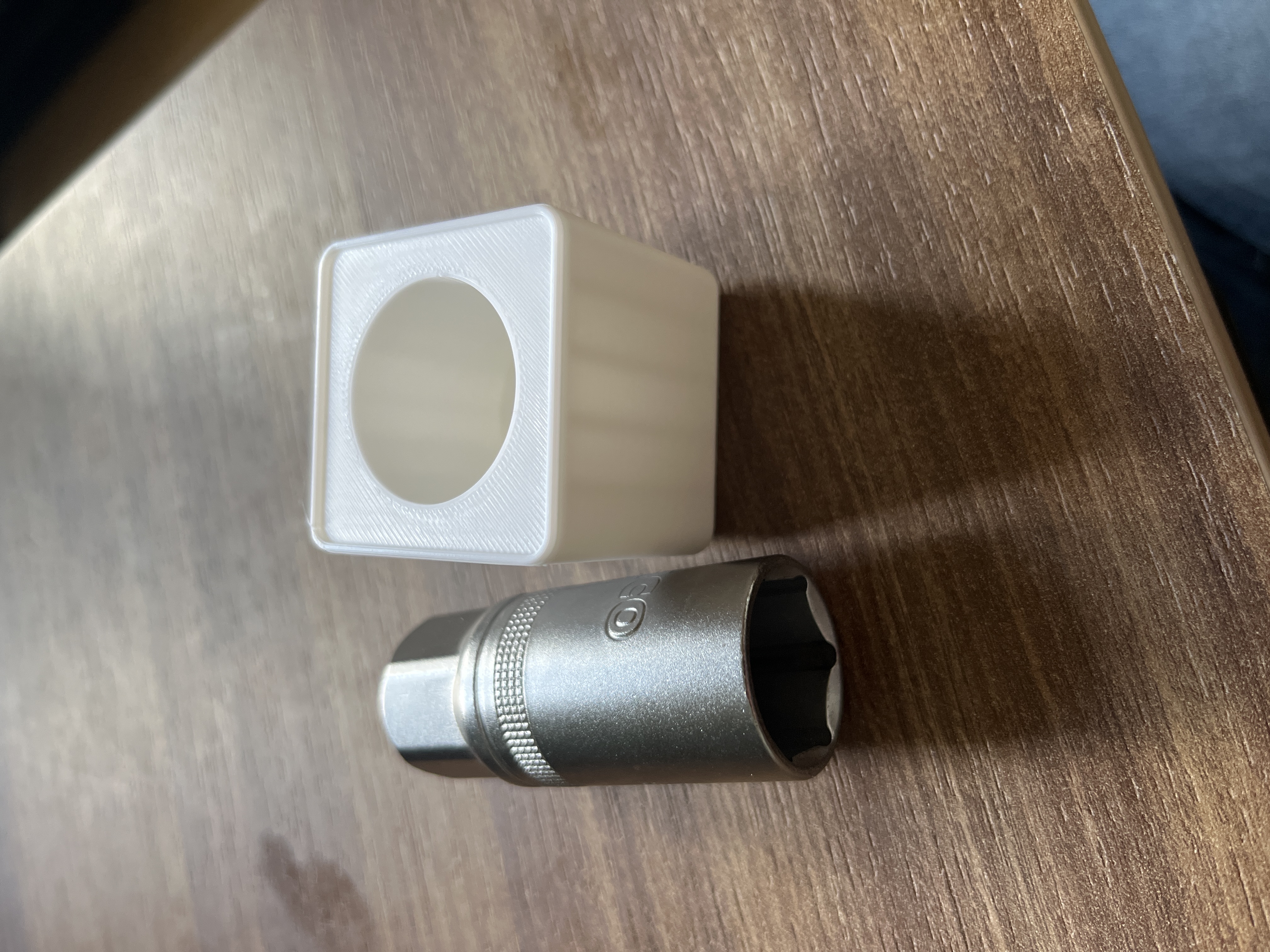 Miniatura 3 do modelo 3D Gridfinity half inch Square Drive Spark Plug Socket