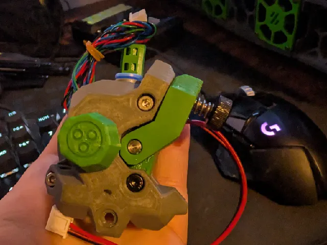 Filament sensor arm