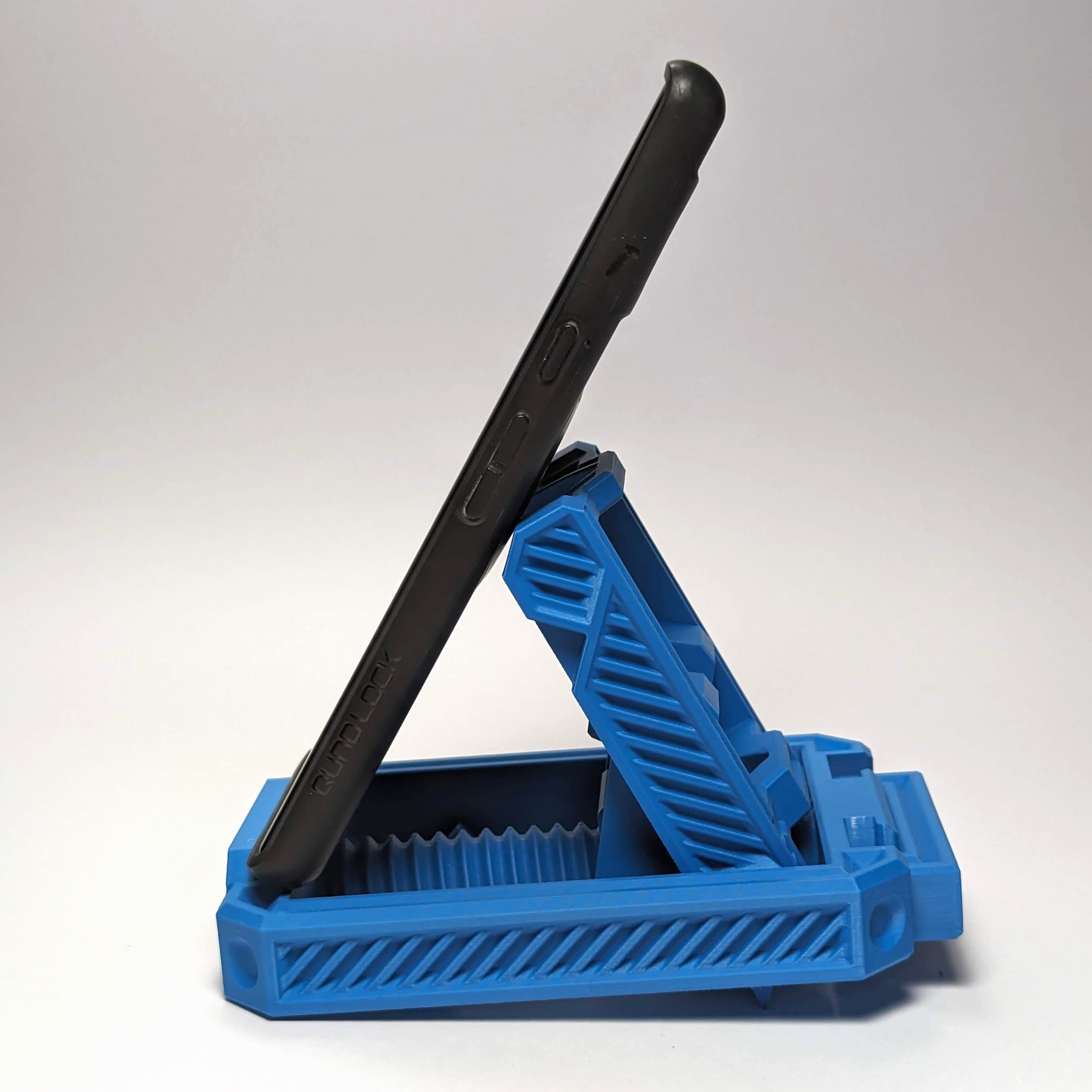 Convoluted Contraption Phone Stand by Clockspring Printables Store