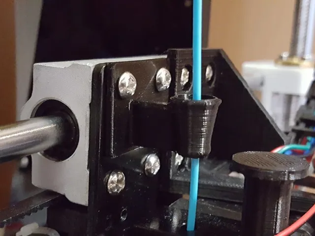 Improved Anet A8 Filament Guide