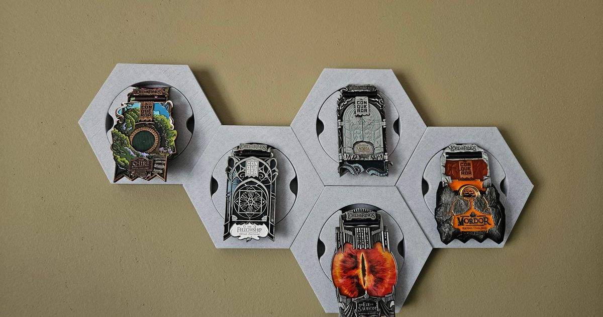 Hexagon Medal Hanger The Conqueror Challenges by EMN Download free STL model