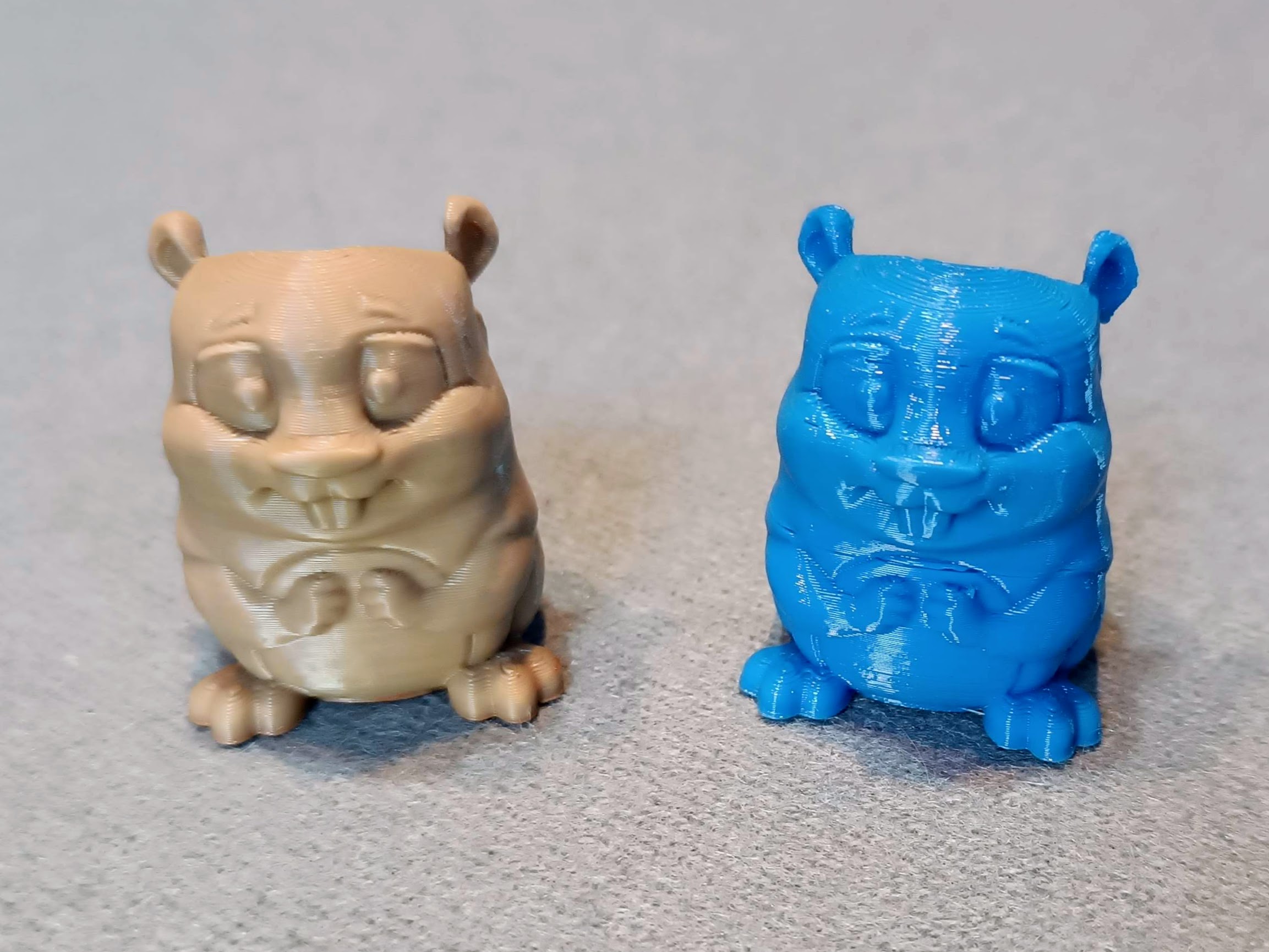 Cute Beaver Scout woggle.  Pasa pañuelo de castor. Ideal para "Castorcitos"