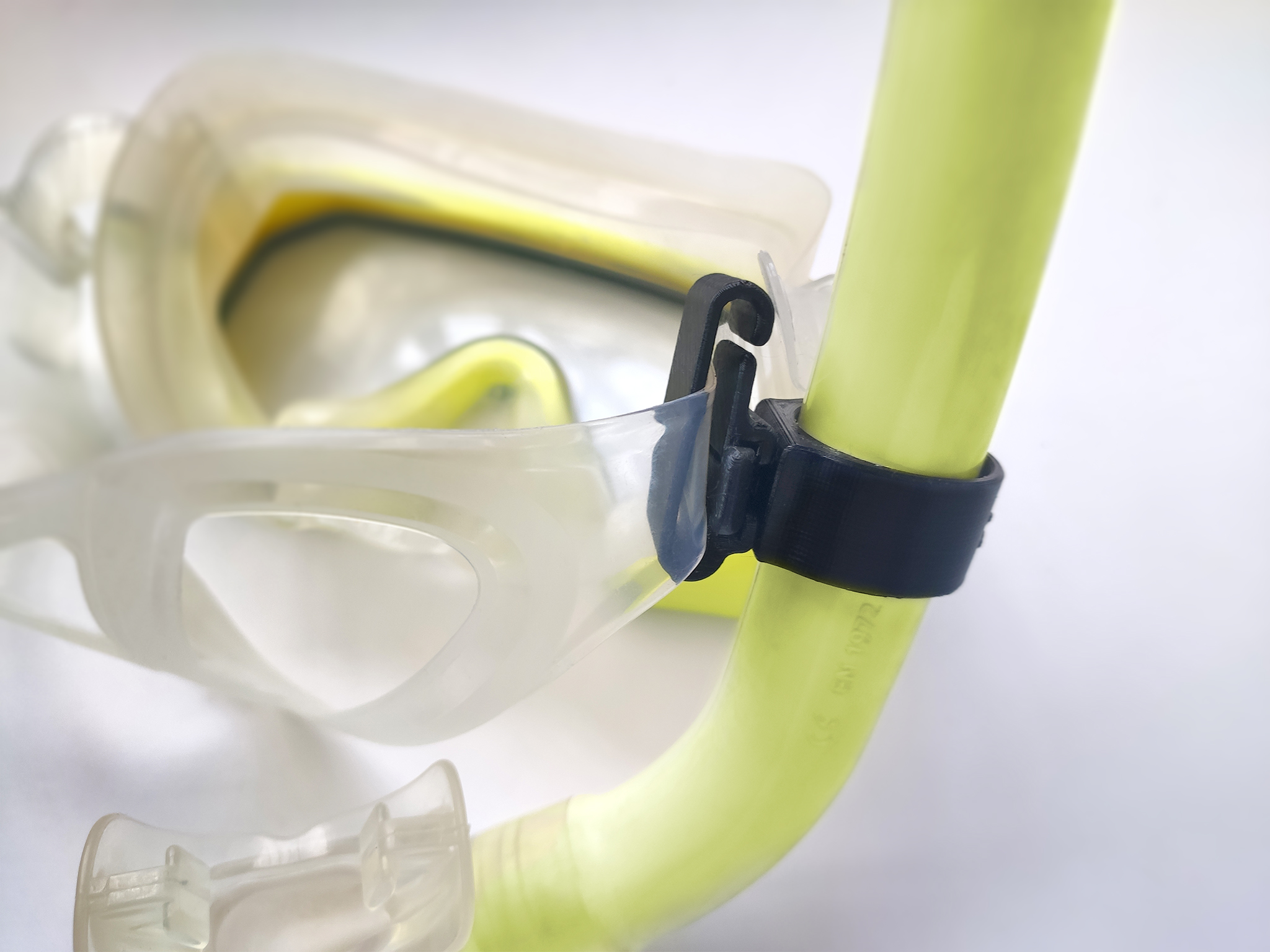 Quick release snorkel tube clip by Voxel Download free STL model