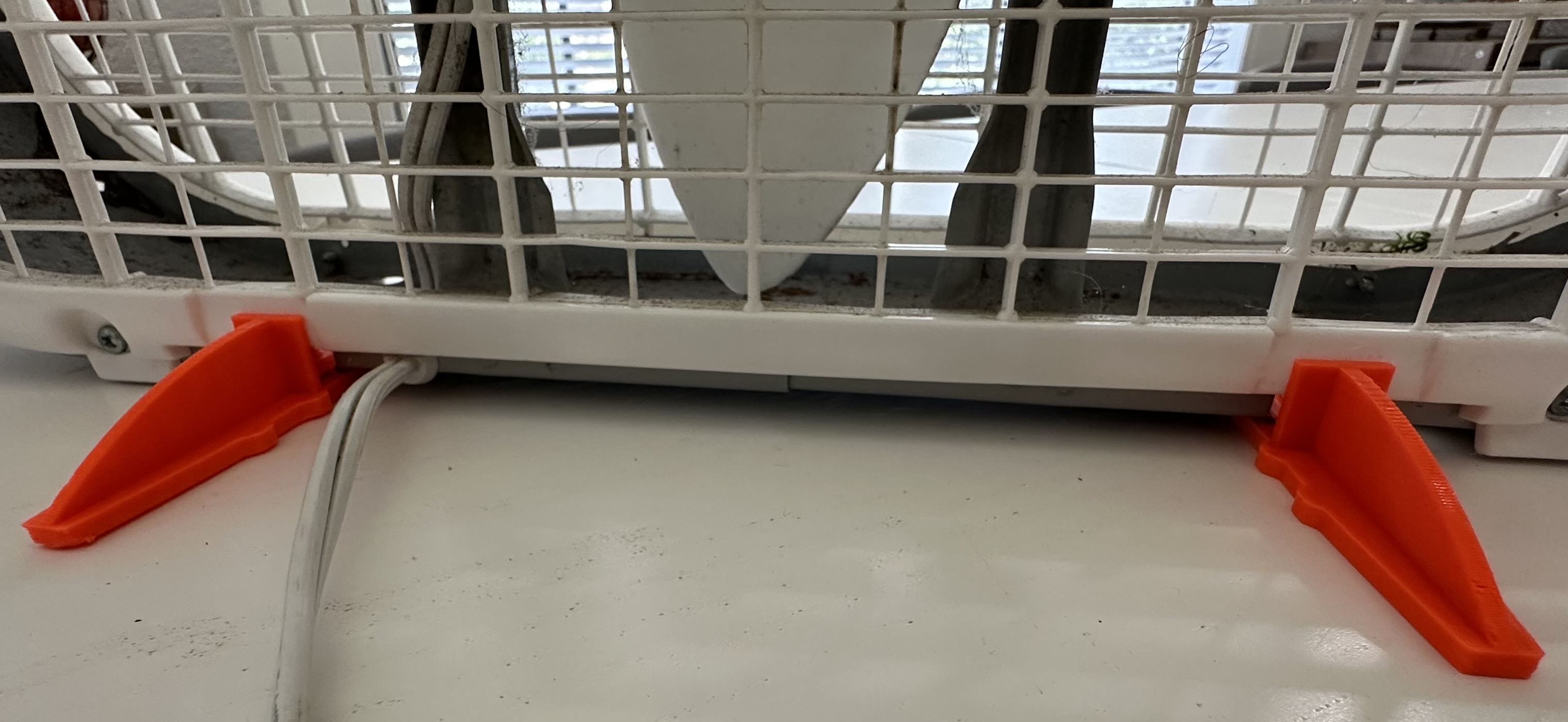 Box Fan Replacement Foot by wedgeworks Download free STL model