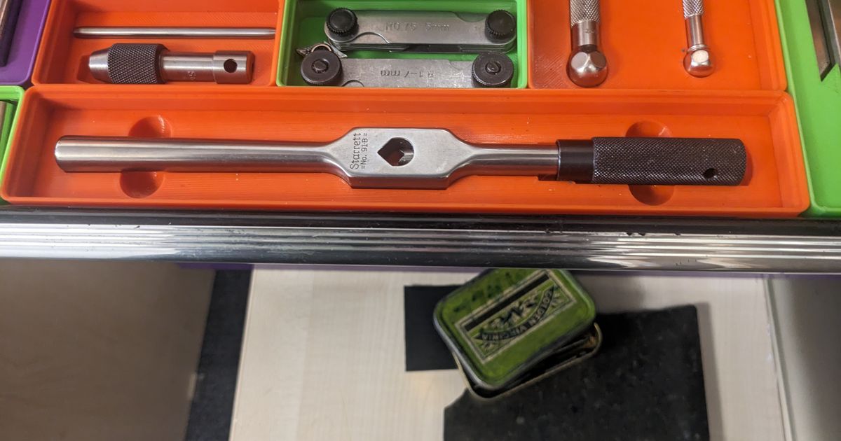 Gridfinity Starrett 91B Tap handle/Tap wrench holder by Toch419