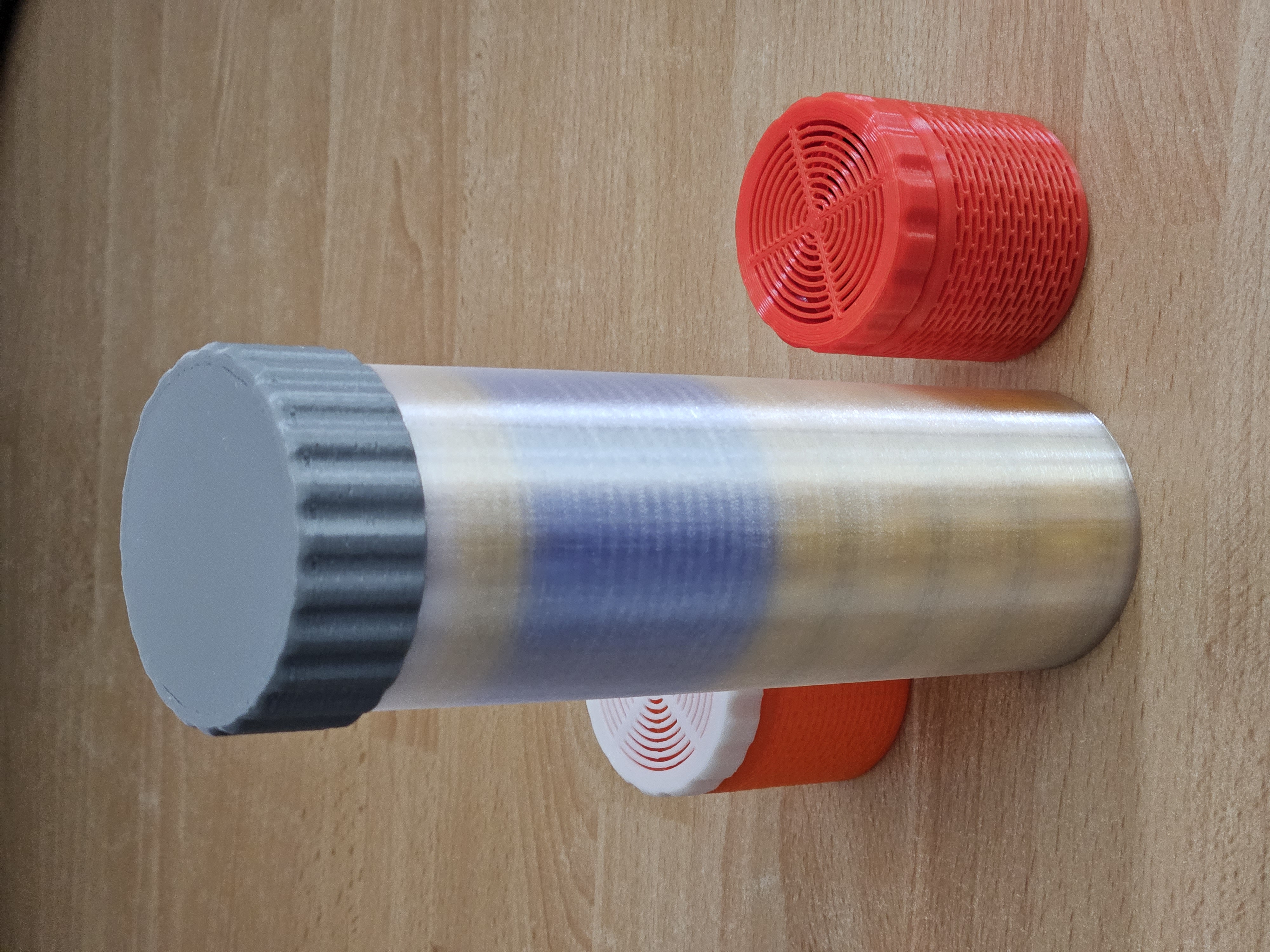 Airtight jar for silica gel containers