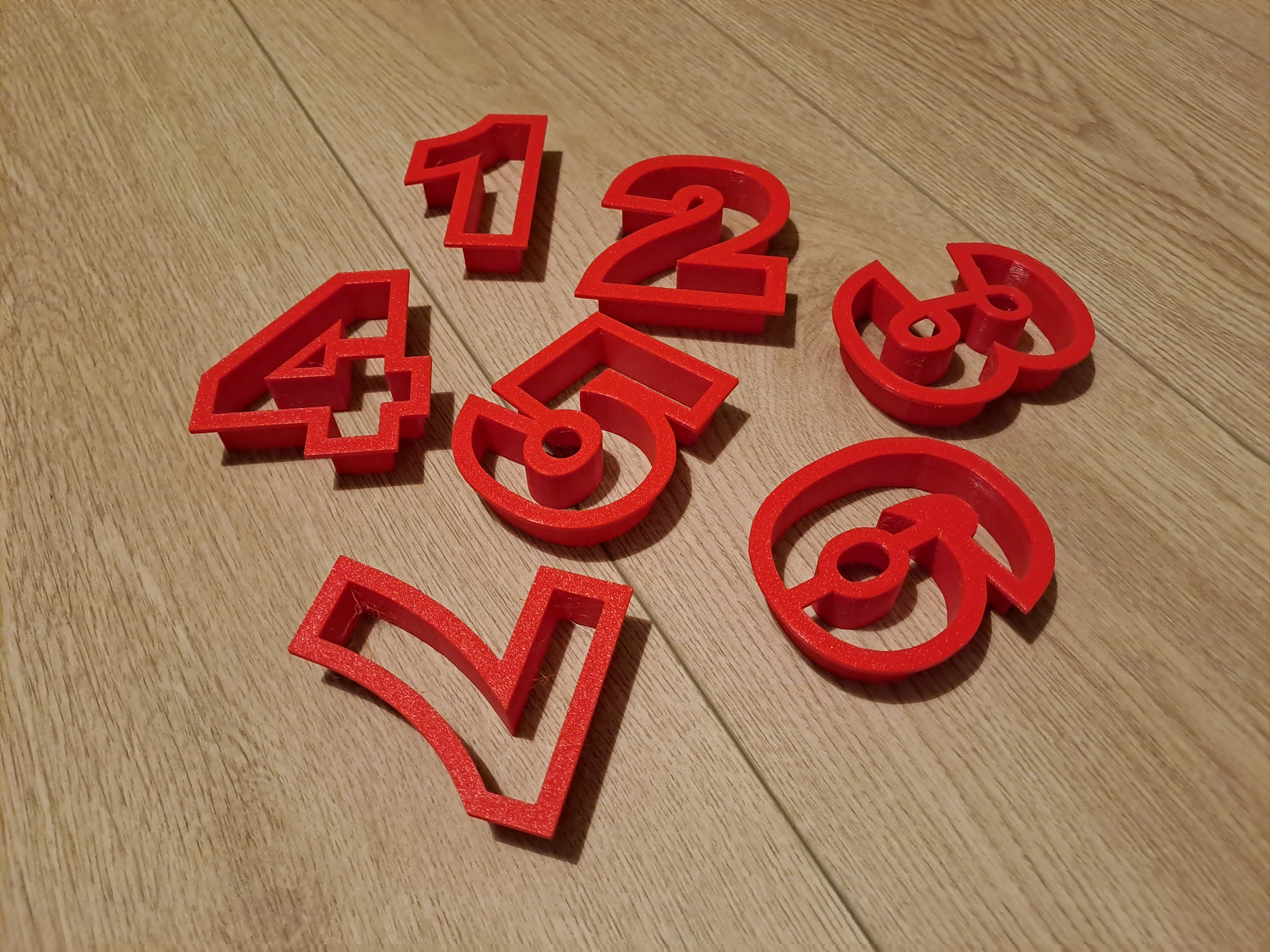 Vykrajovátka: číslice 0-9 (Cookie Caster: numbers 0-9), 70mm