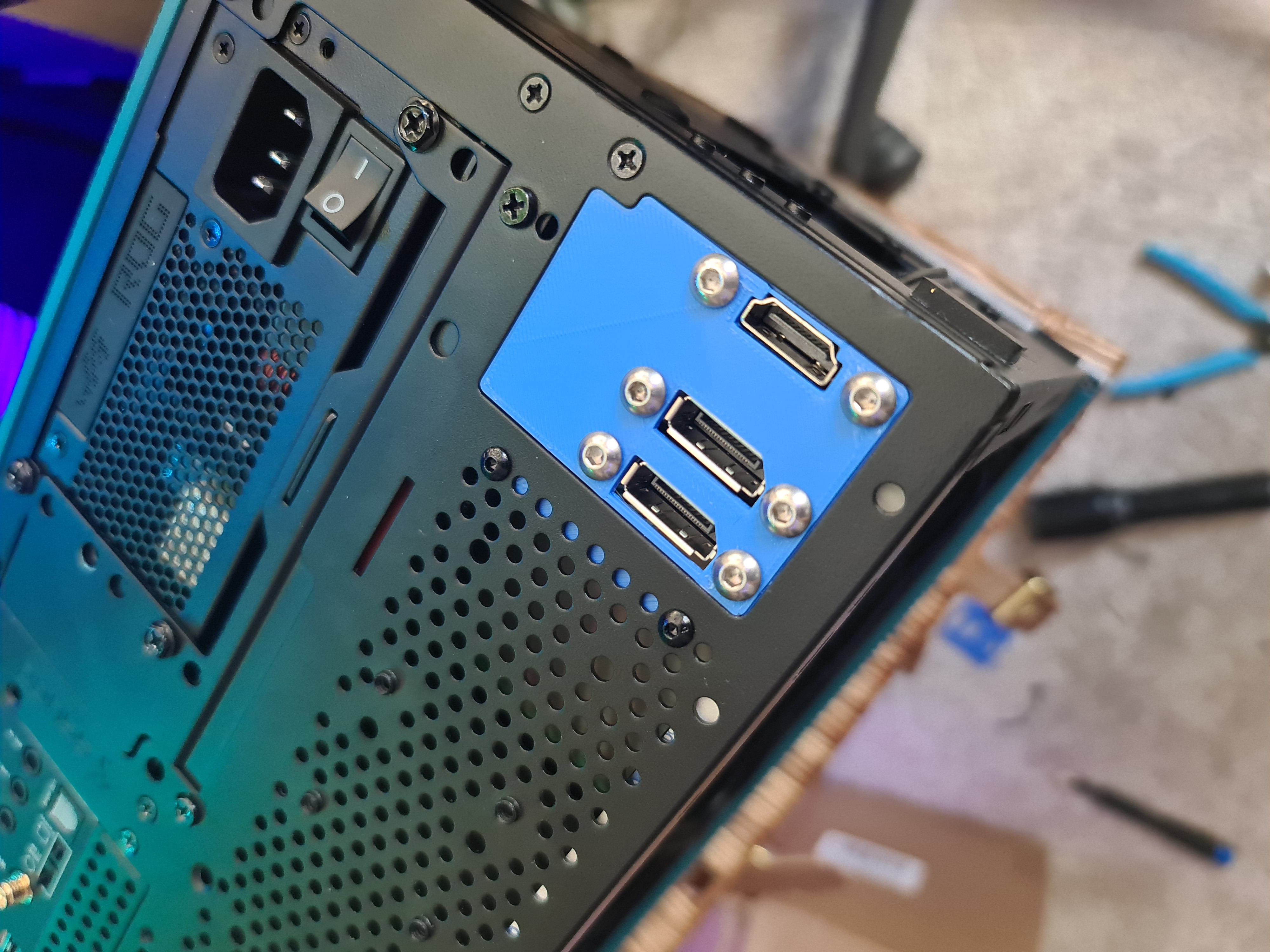 SSUPD Meshroom display output bracket DP + DP + HDMI