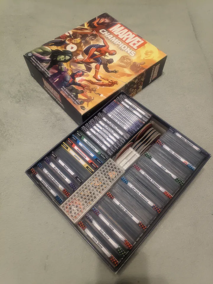 marvel champions card sleeves Standard Size Toploaders (25)