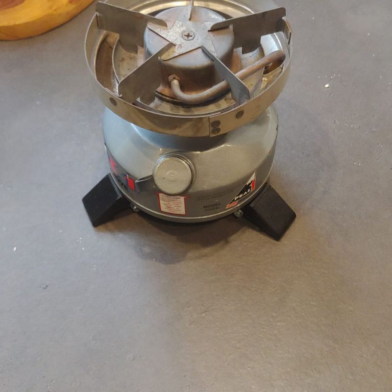feet coleman peak 550B (multi fuel stove) by herrb | Download free