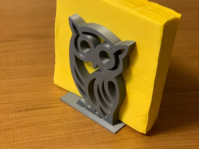 Owl napkin holder