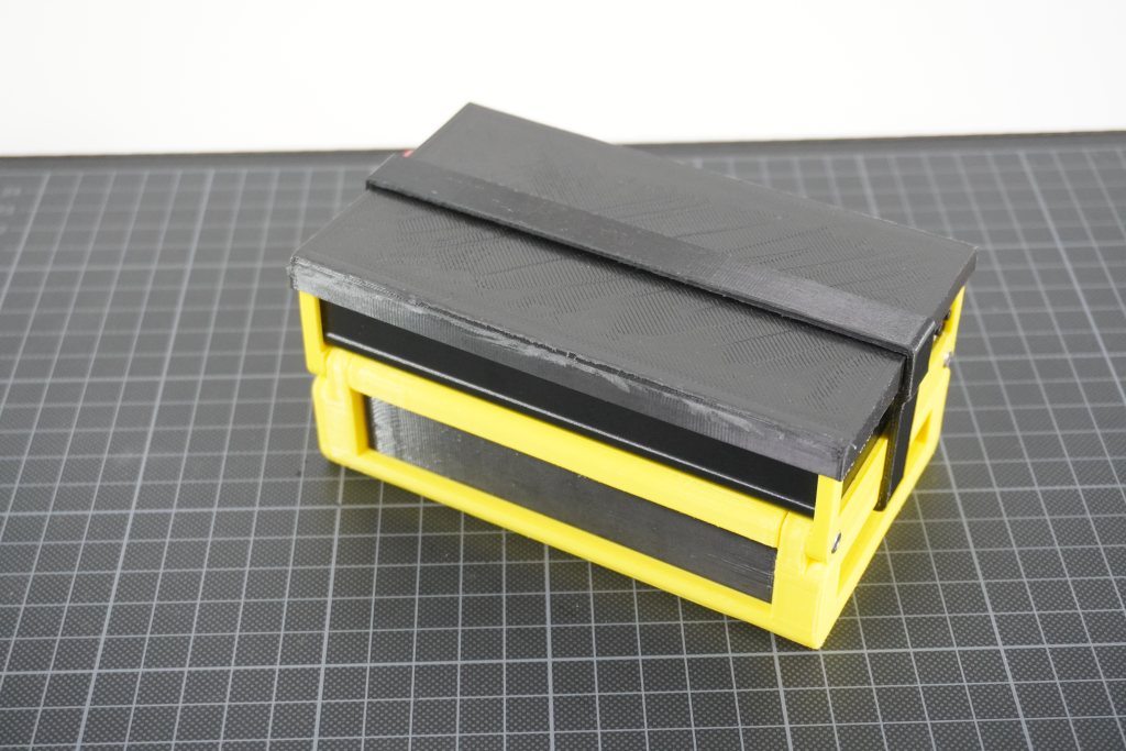 NanoVNA-F V2 Stand and Storage
