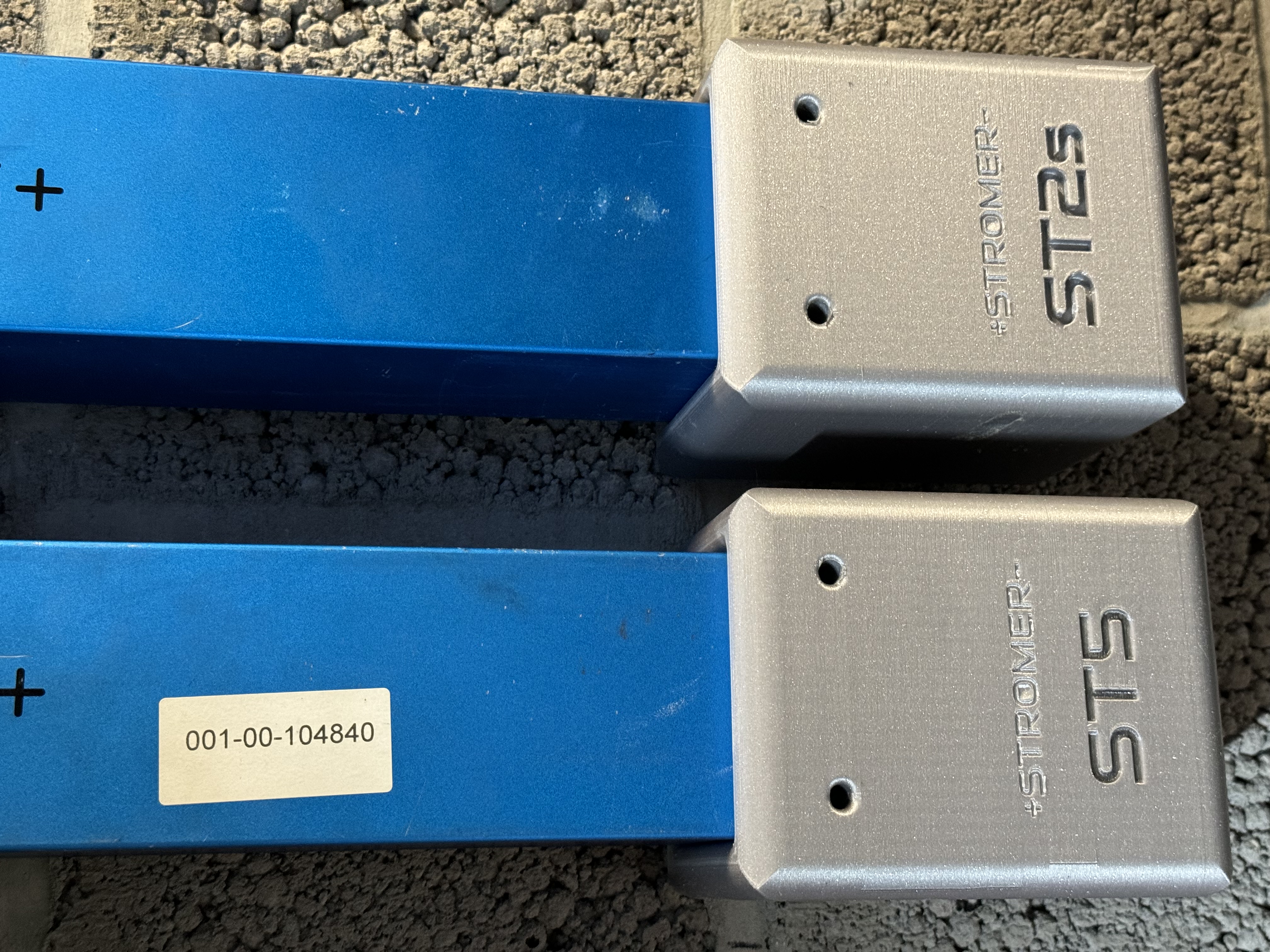 Stromer ST5 battery wall holder