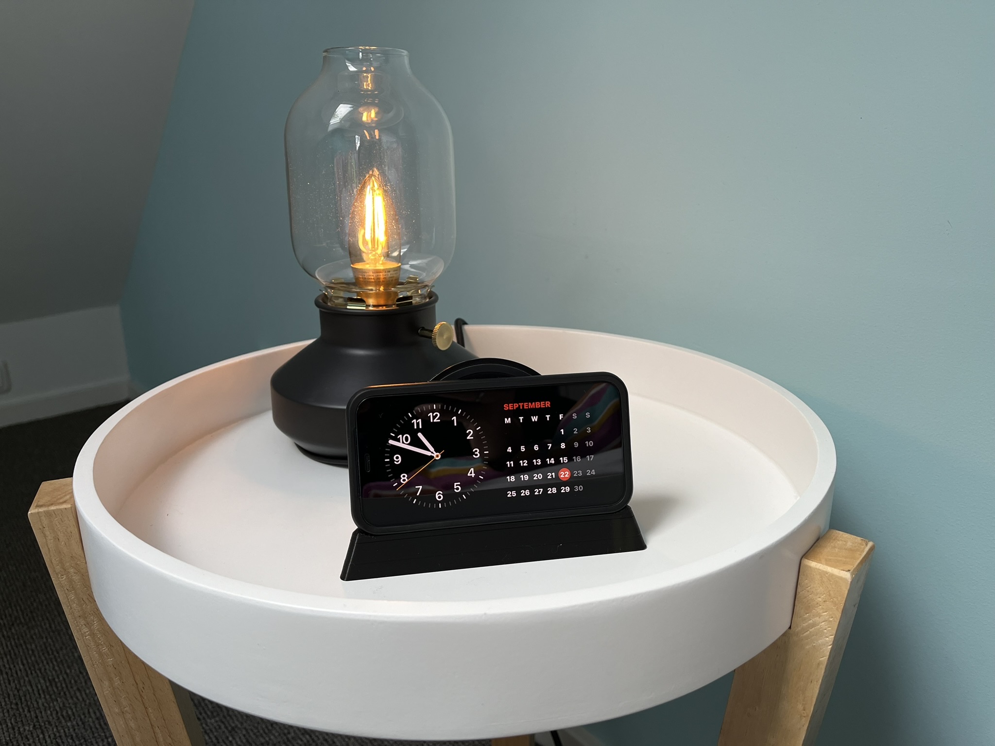 iPhone 13 mini wireless charging dock, for iOS17 Standby mode