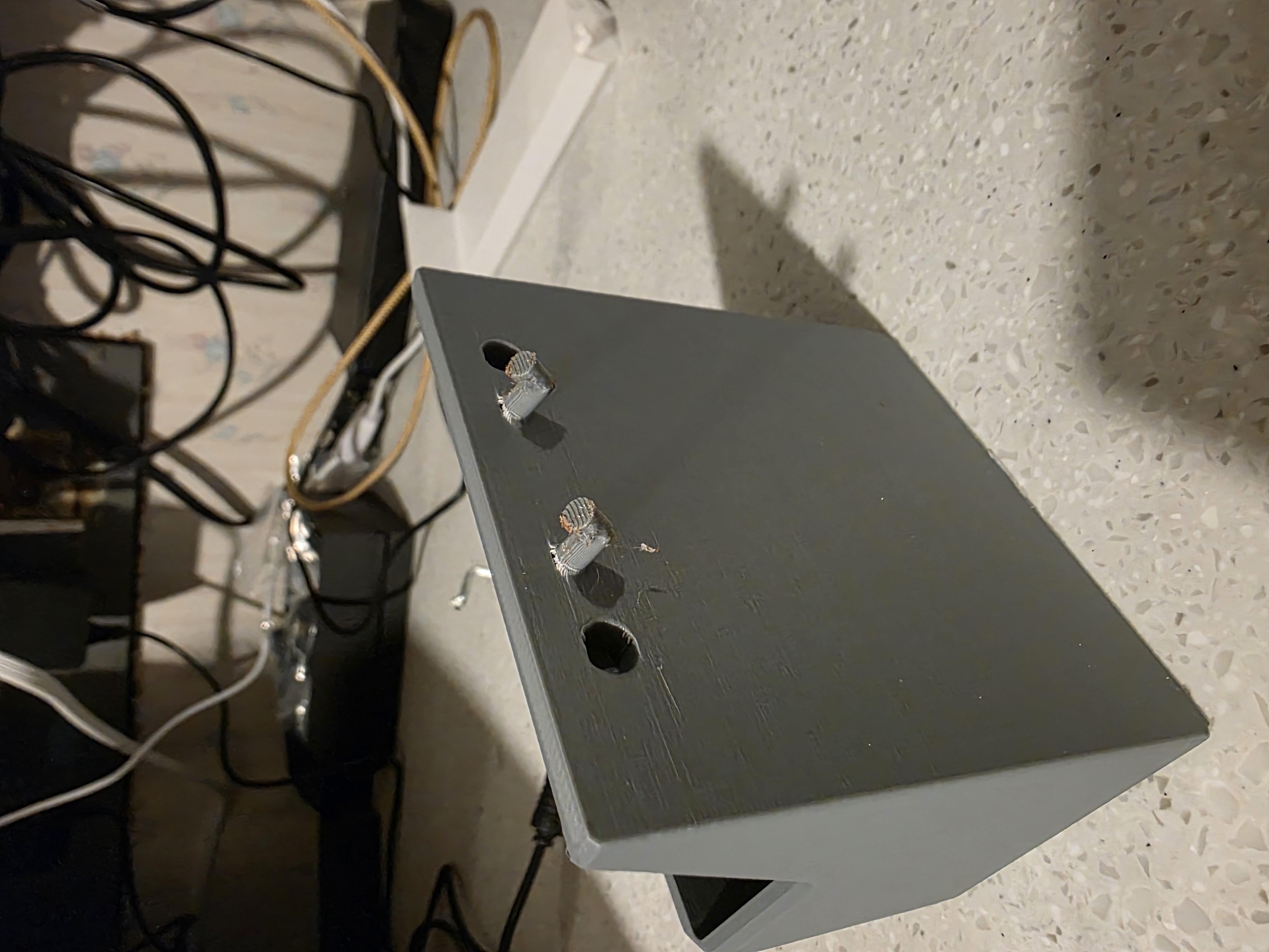 Disposable mini mixing pad - pegboard