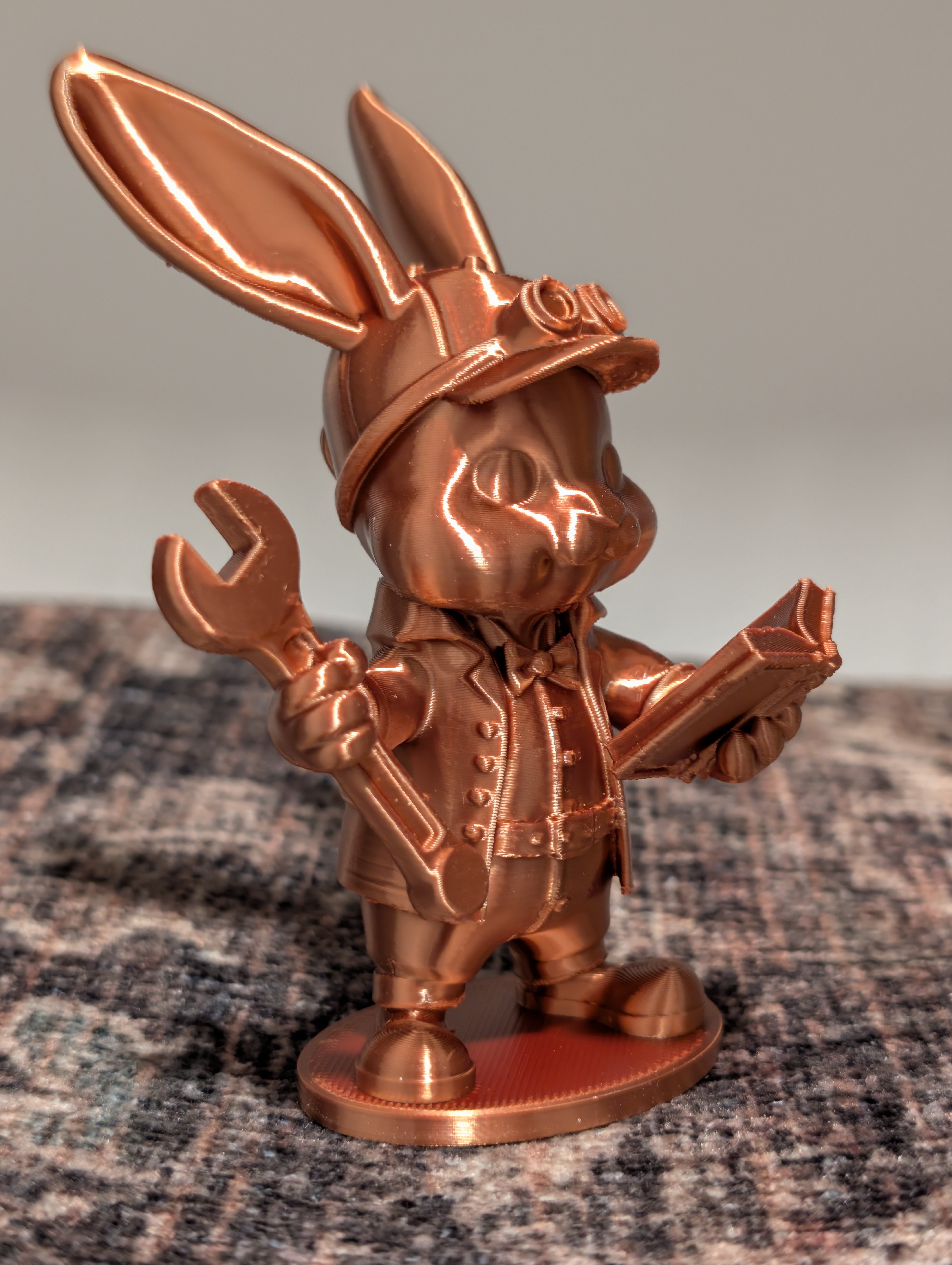 Miniatura 2 do modelo 3D Steampunk Bunny Engineer