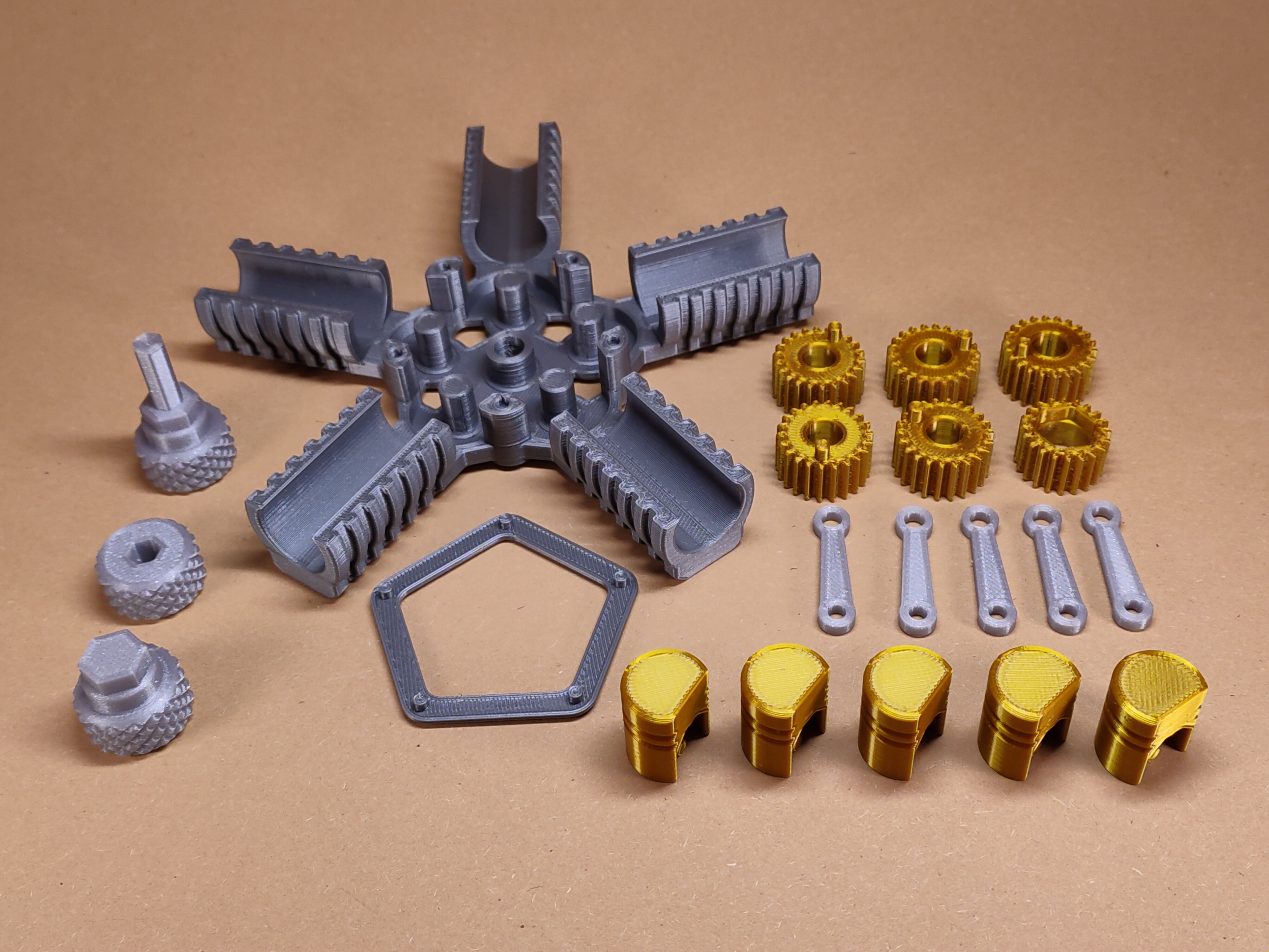 Miniatura 5 do modelo 3D Engine Fidget