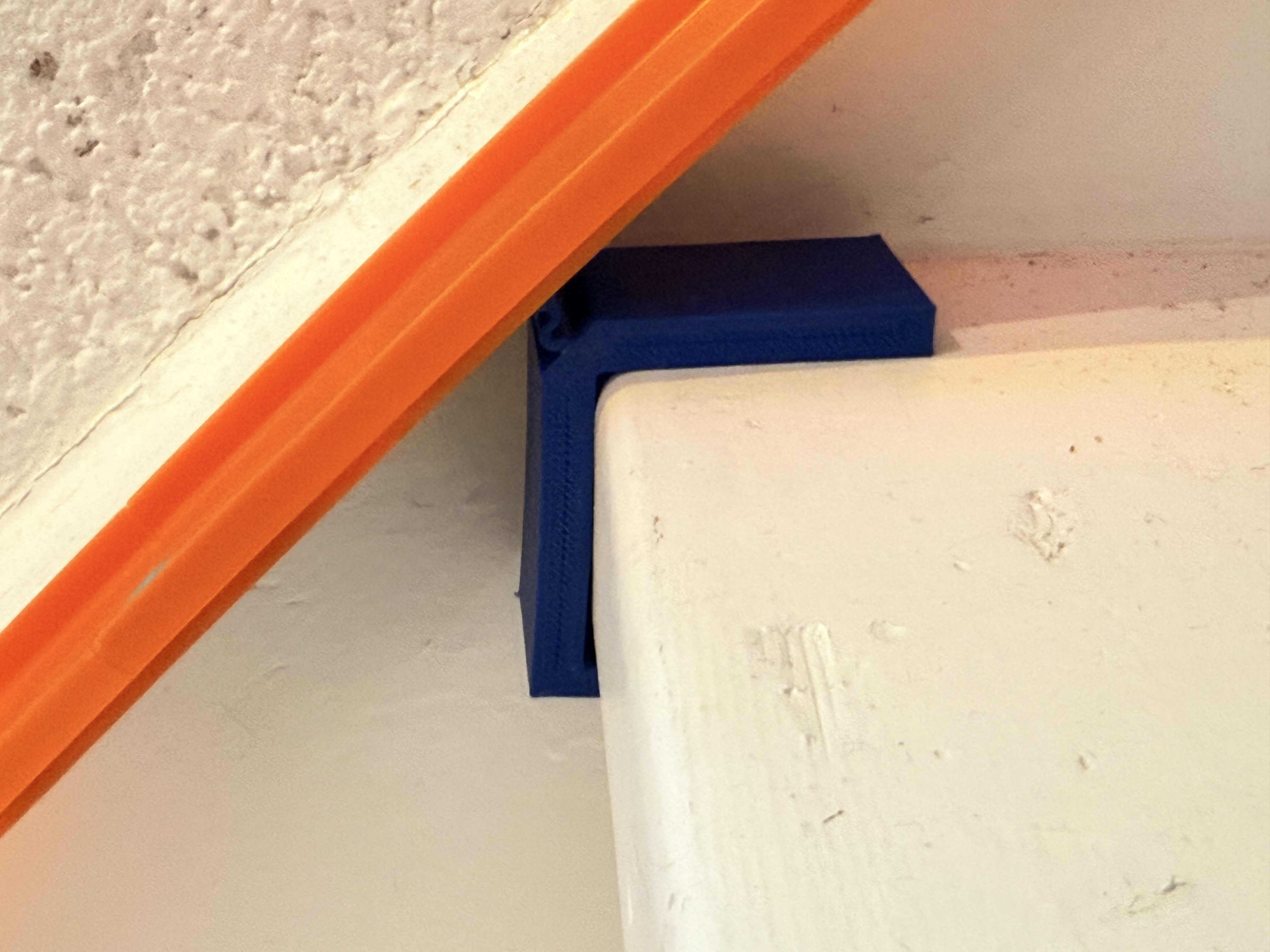 Hot Wheels Compatible Stair Clip
