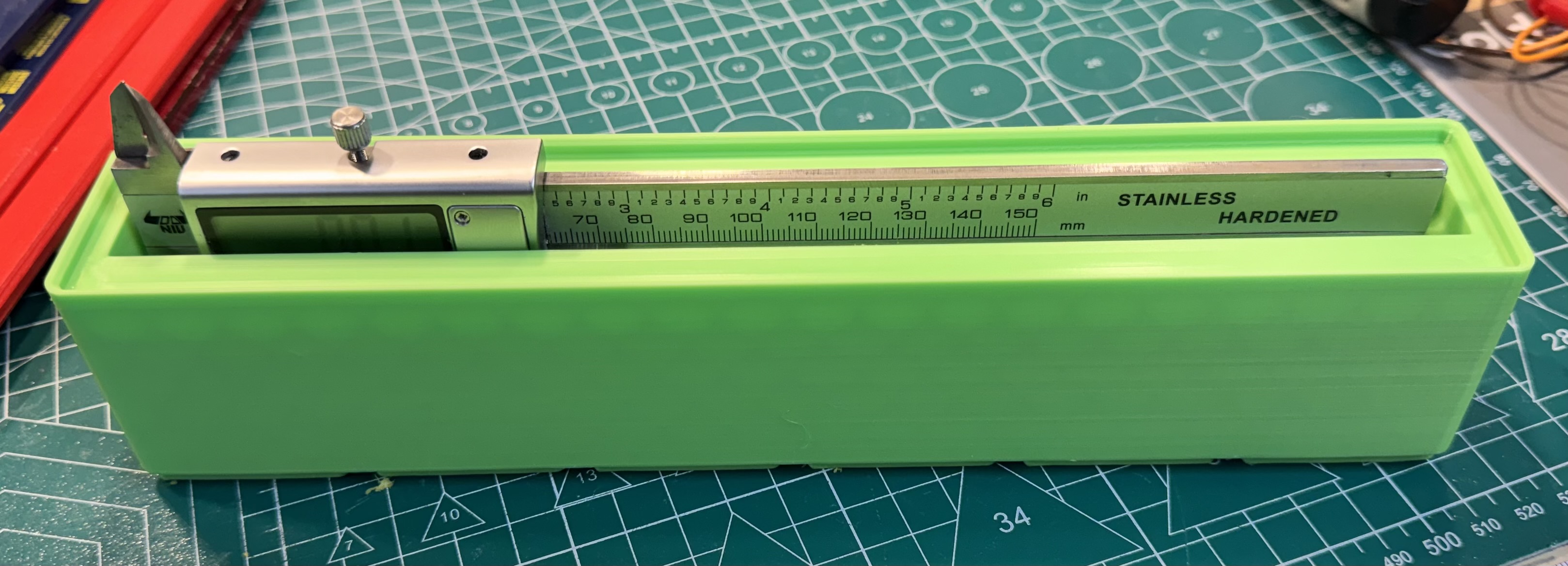 Gridfinity - Remixed Digital Vernier Caliper Holder 6x1x7U