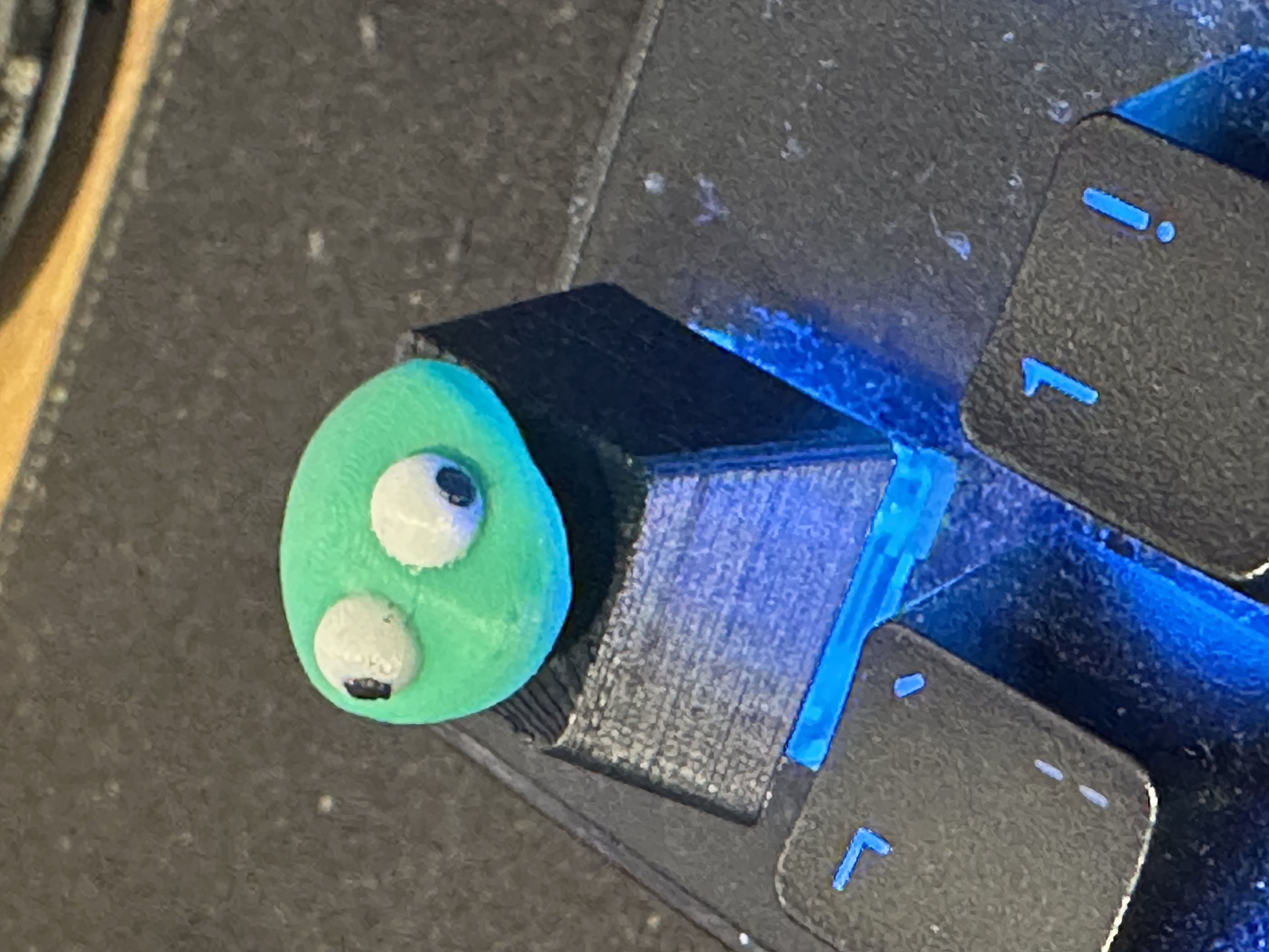 Lizard Meme Keycap