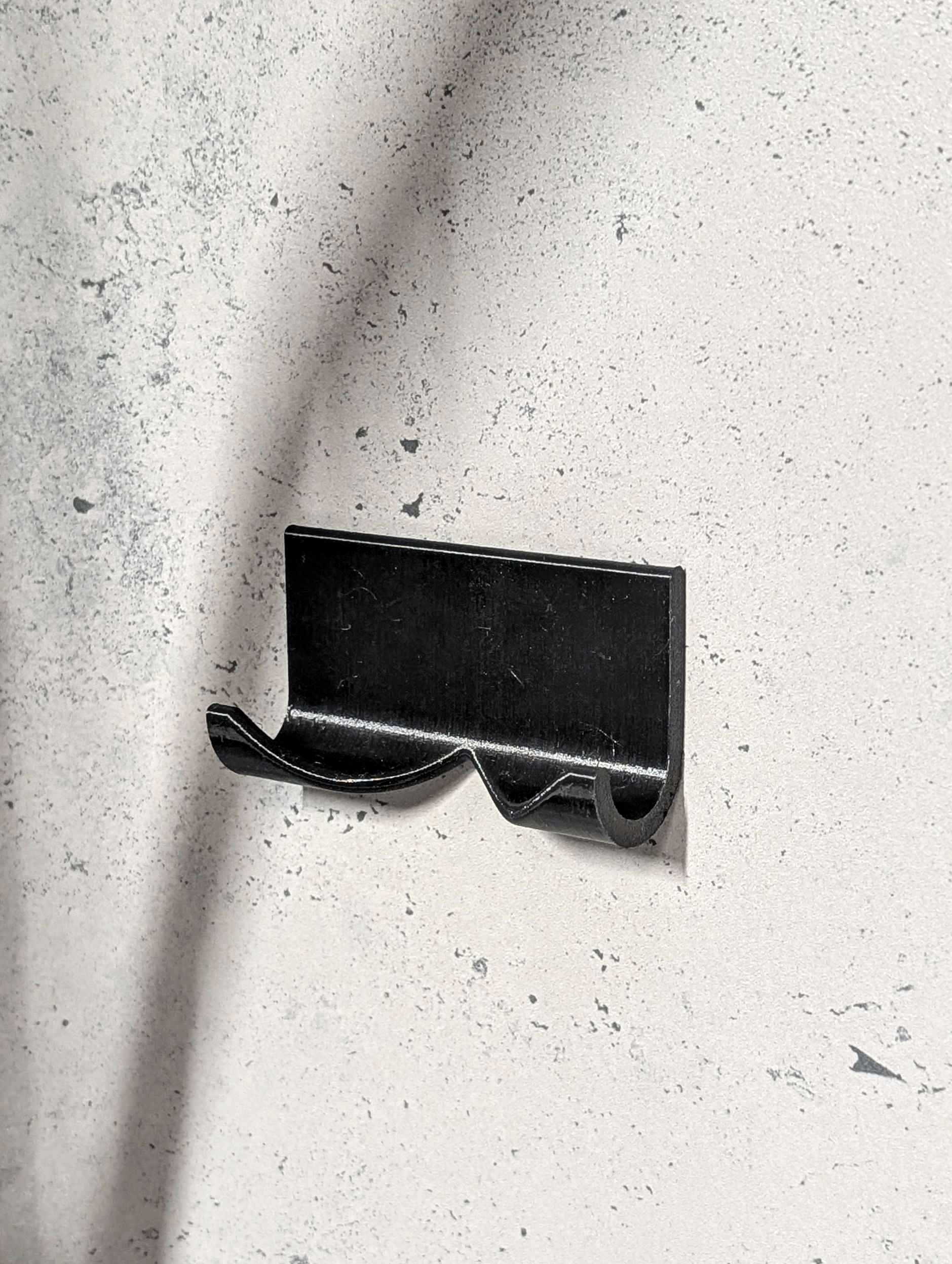 Ikea Lillnaggen squeegee holder - no supports