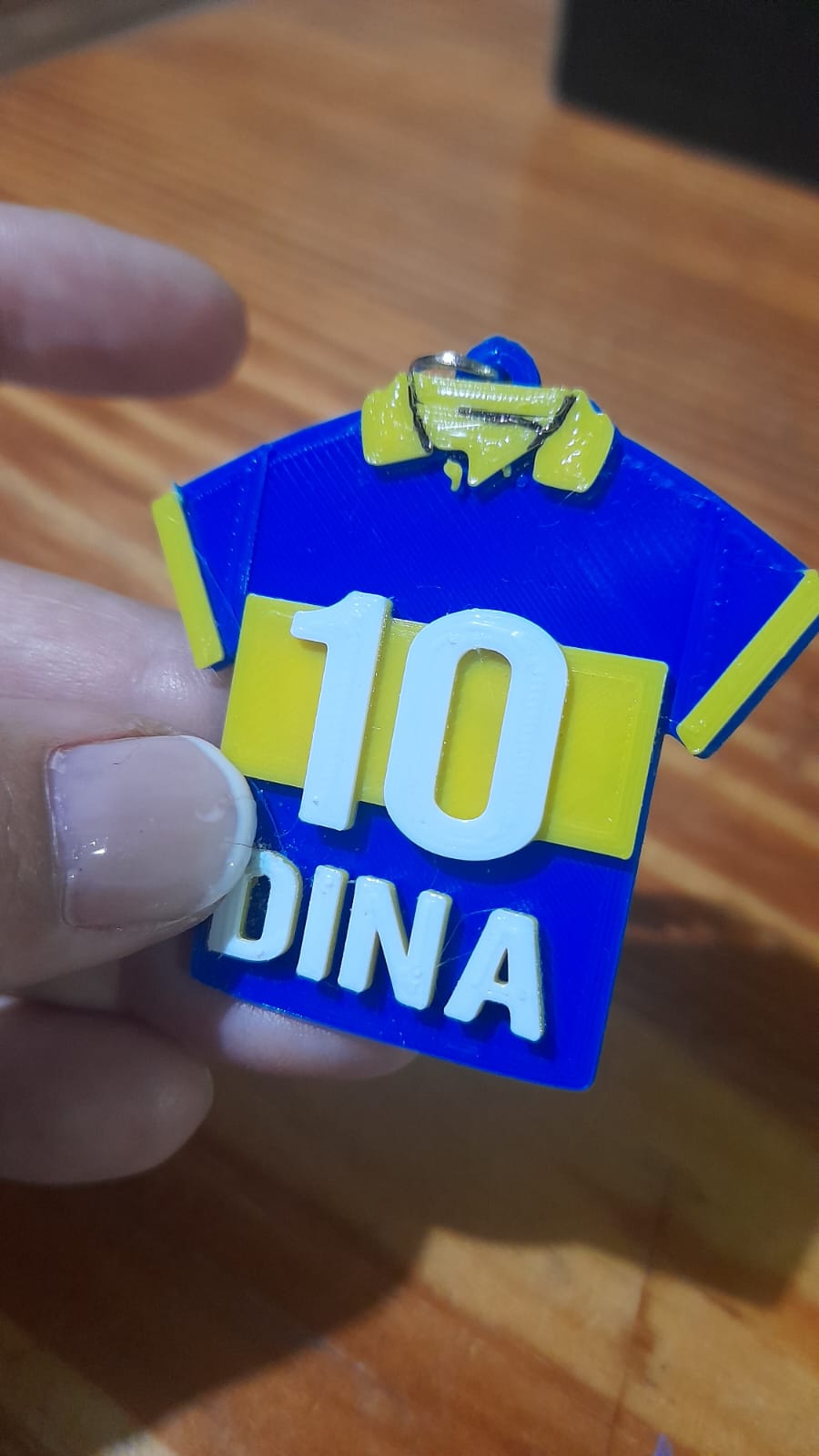 Llavero chomba/remera de BOCA JUNIORS