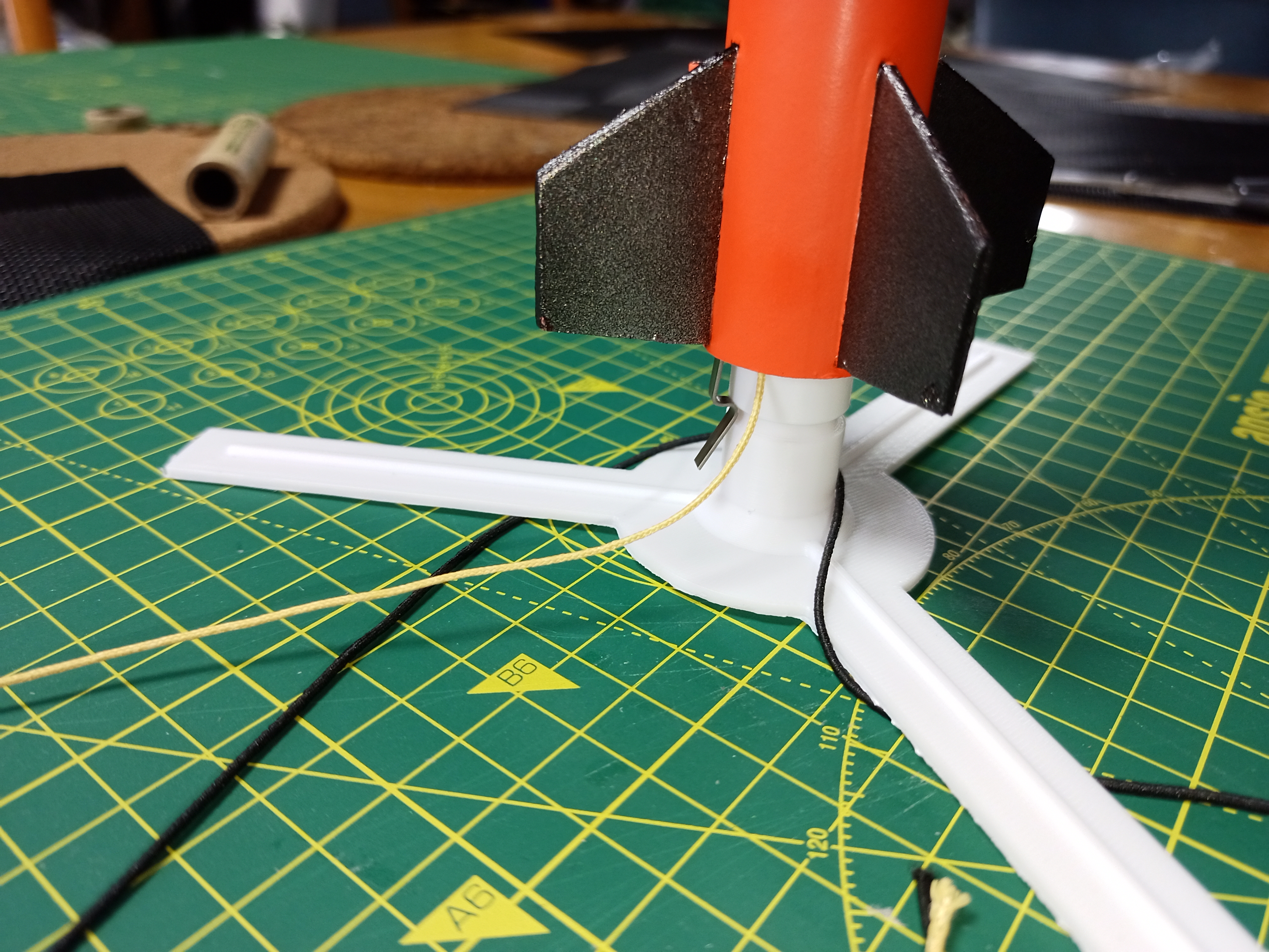 Vertical Stand for Rockets with 18mm Motors