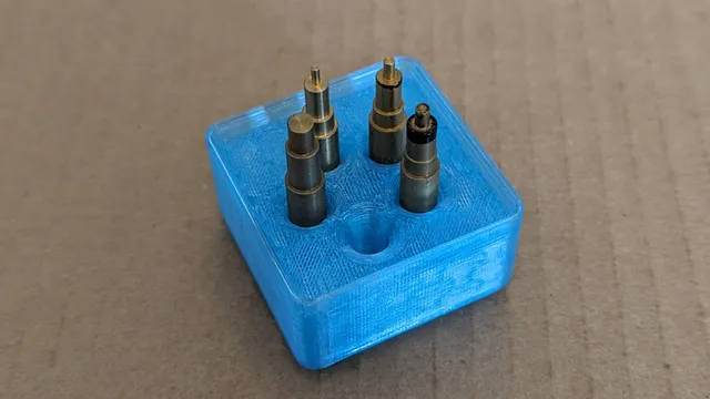 Gridfinity Tool Holder for Melting Aids for Threaded Insert