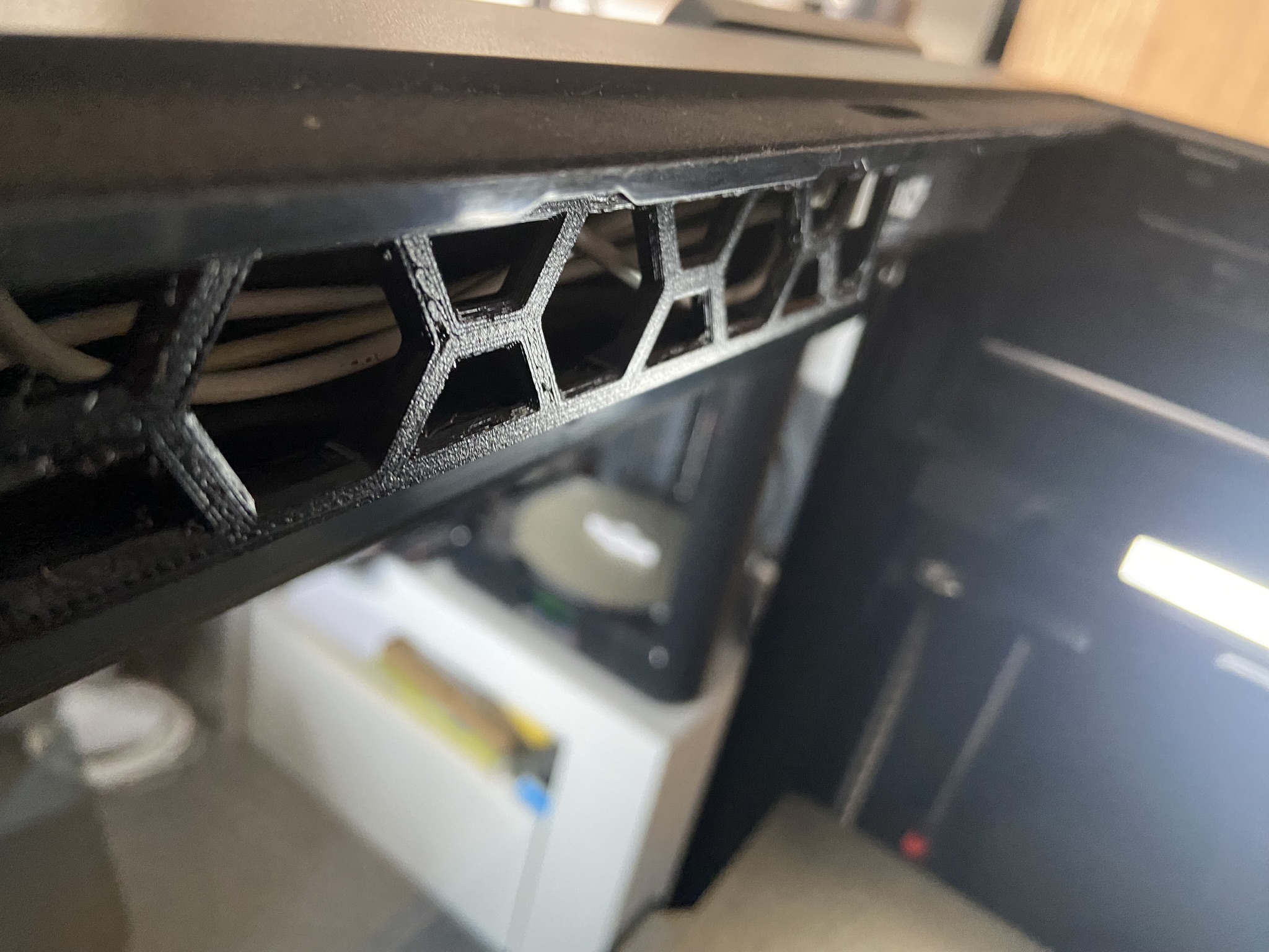 Bambu Lab P1S USB Cable Management Plate by PrinttX Download free STL model