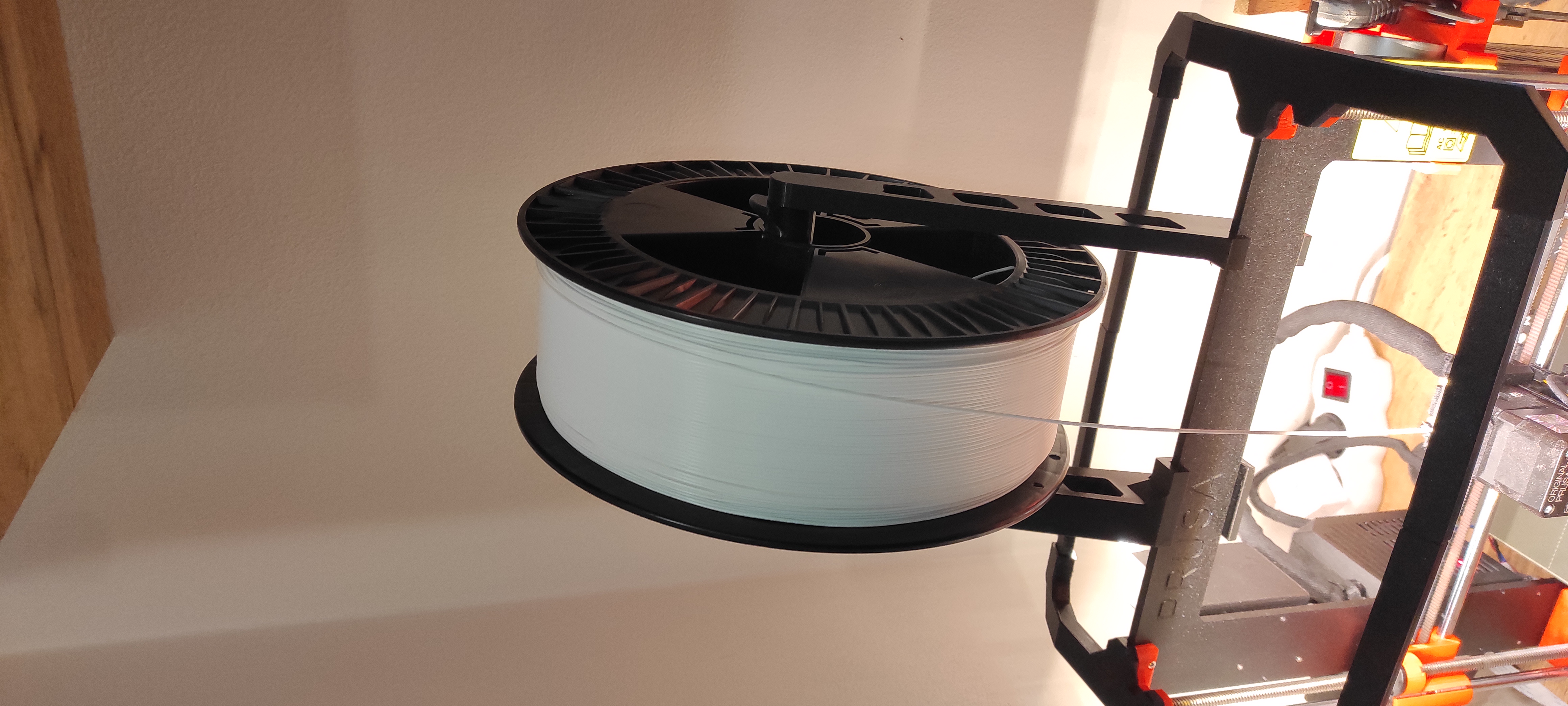 Spool holder for 30cm diameter spools