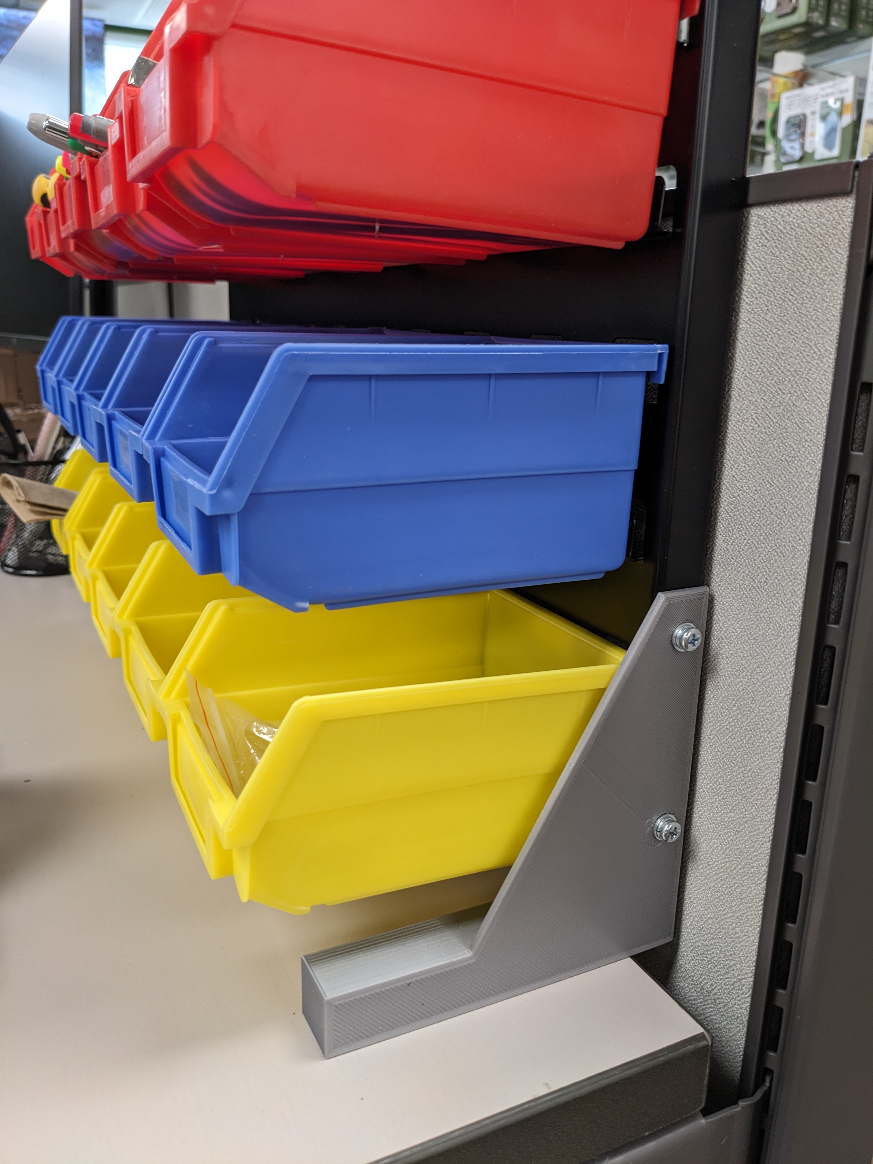 Modified foot for Harbor Freight tabletop parts rack by flower_askew