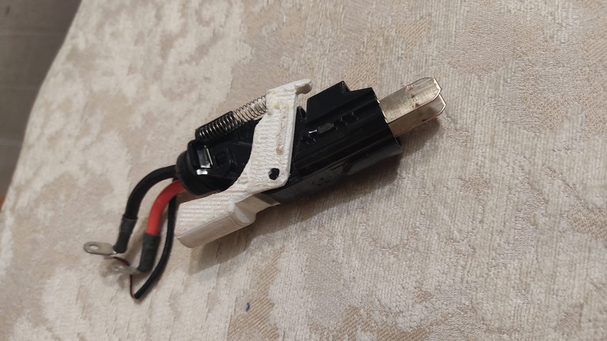 Dyson V10 power button trigger fix by Ergo Cogito Download free STL