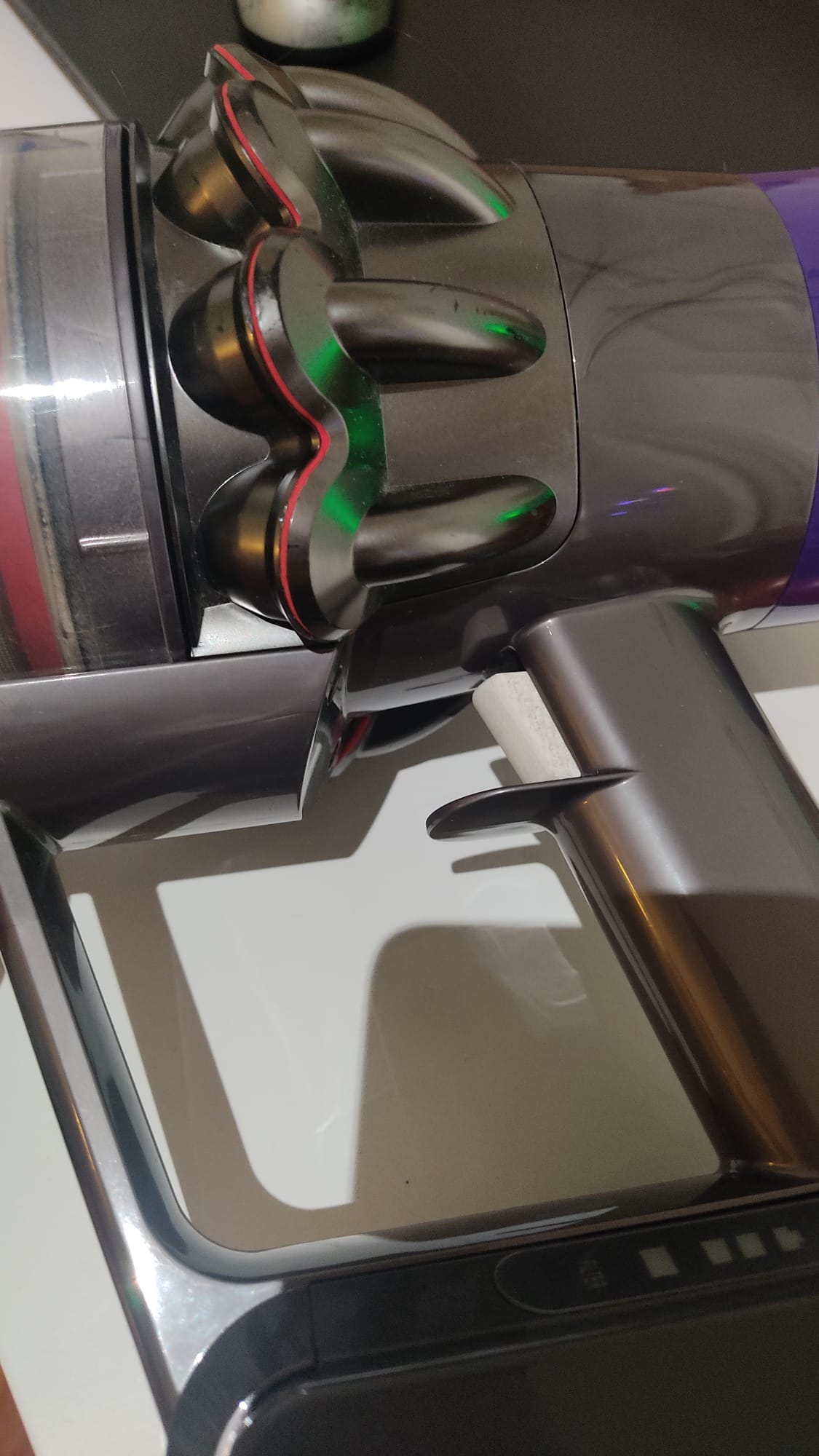 Dyson V10 power button trigger fix by Ergo Cogito Download free STL