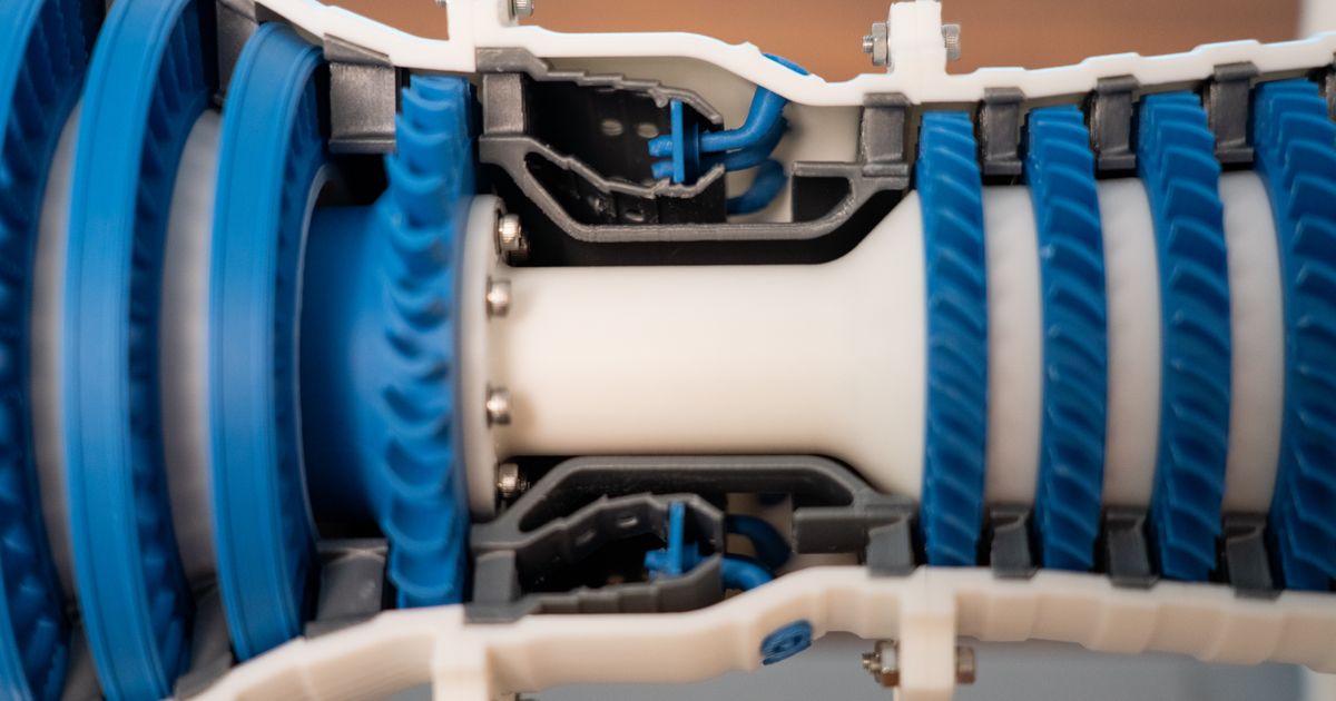 Jet Engine Fuel Injectors (Long) by Zac Reinke Download free STL