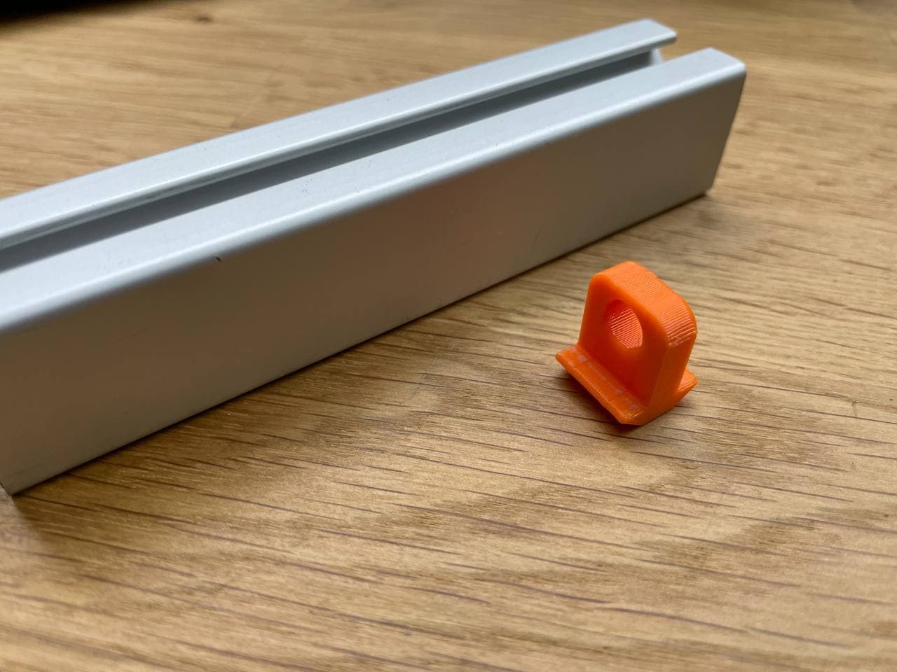 8020 1010 1"x1" curtain or bungee sliding attachment point